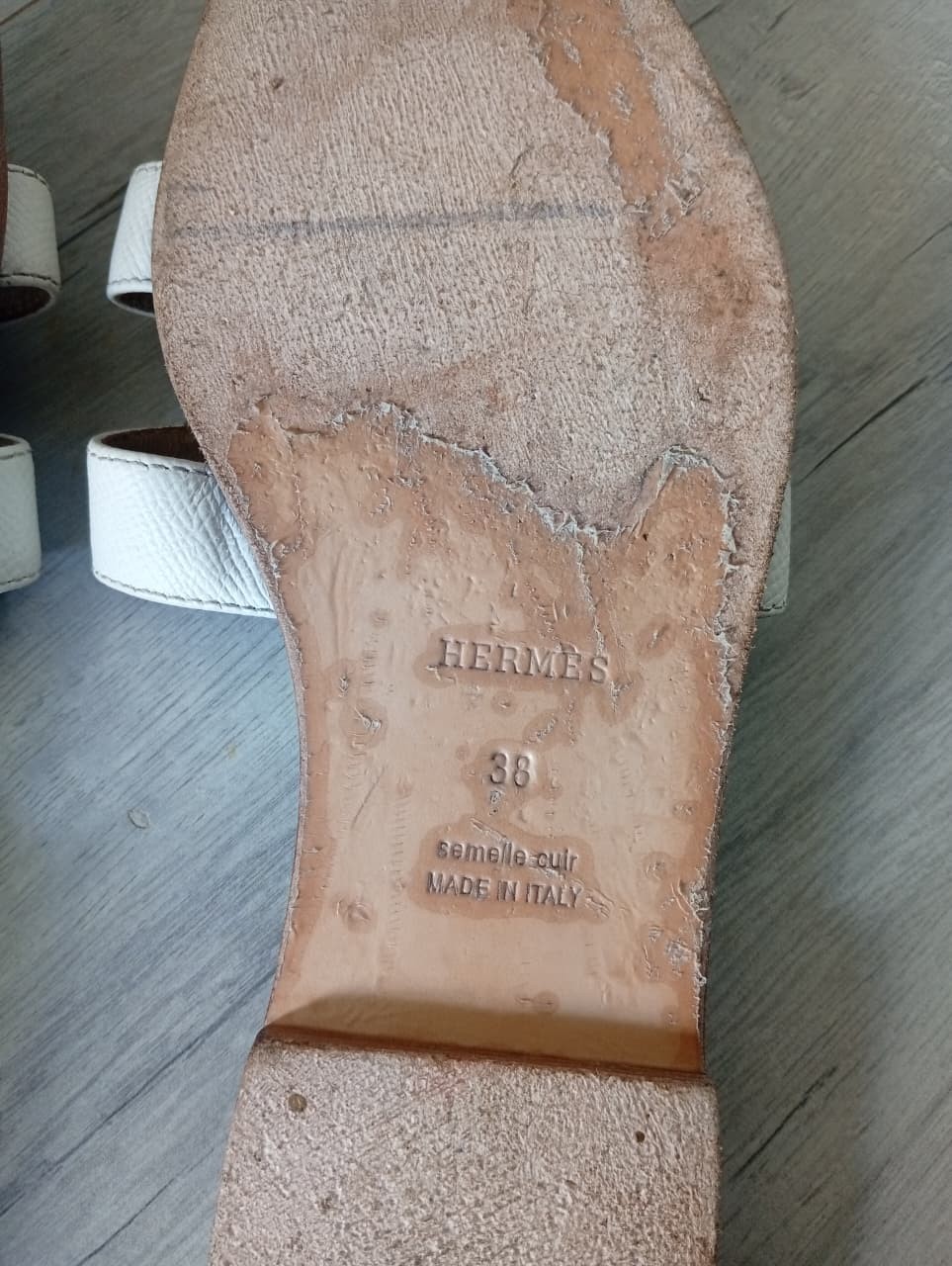 Hermes Oran Sandals In White Size 38