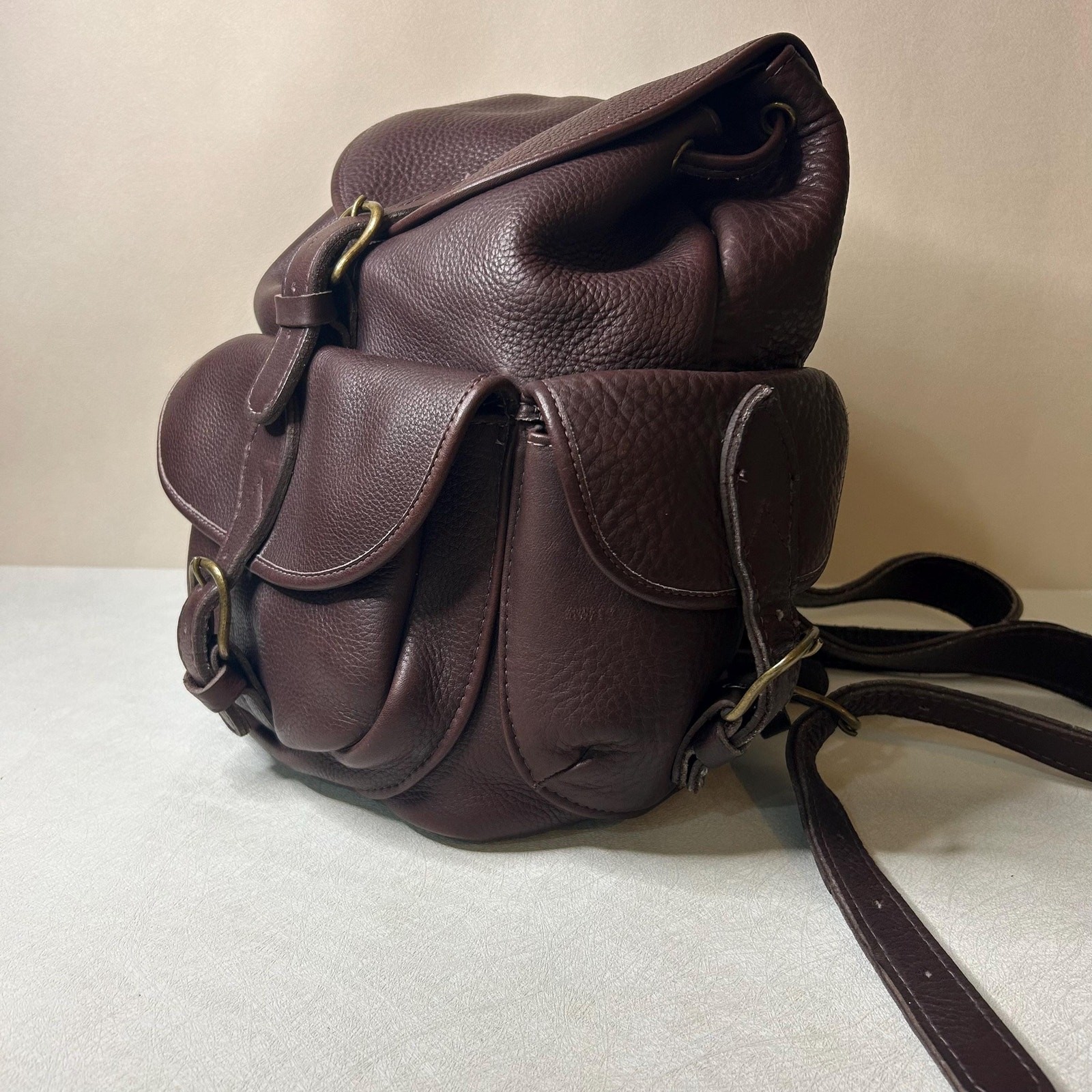 Vintage Style Dark Brown Full Grain Leather Rucksack Backpack