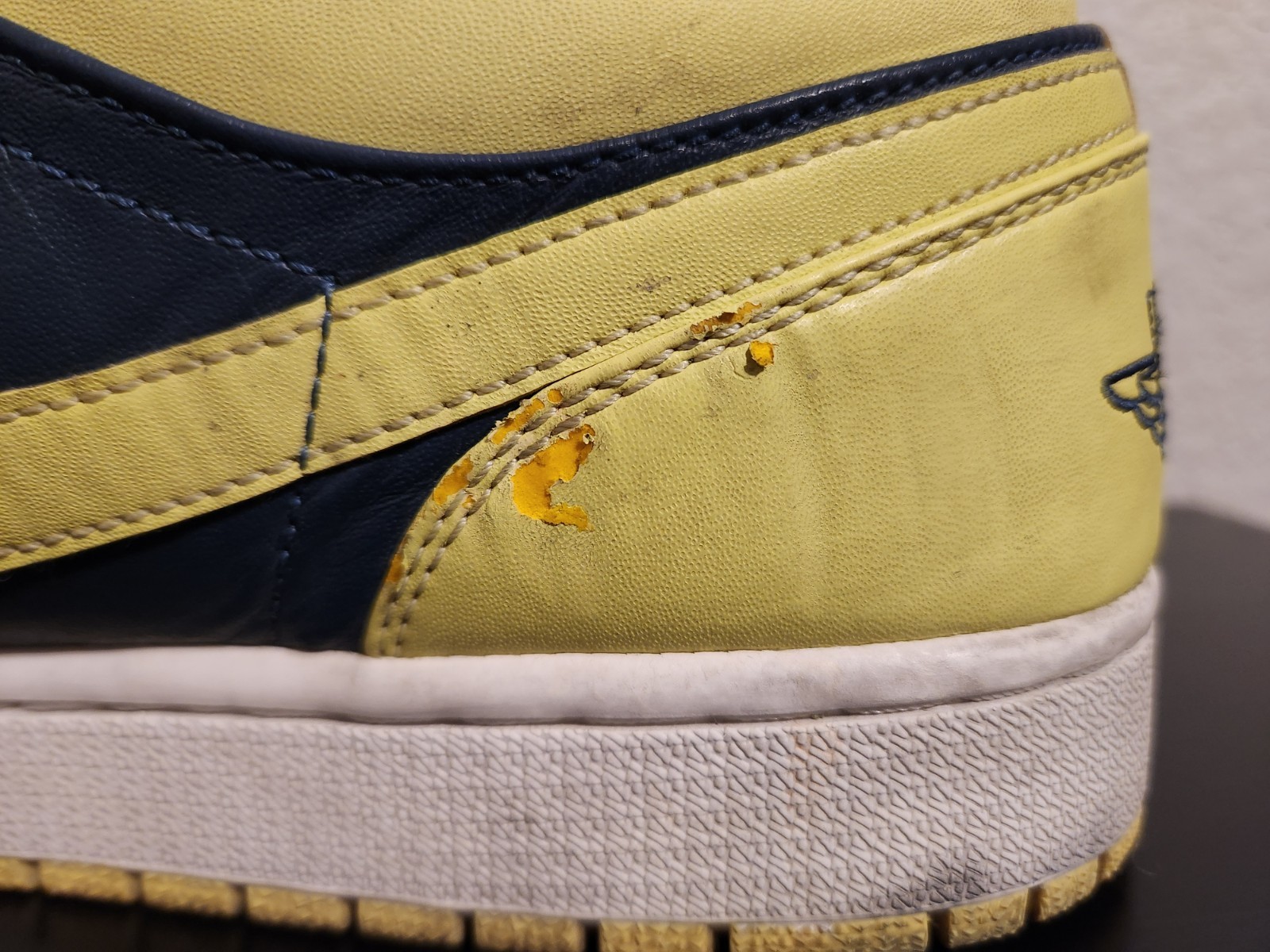 Nike Air Jordan 1 Low Squadron Blue Electric Yellow 553558-417 Men’s Size 15