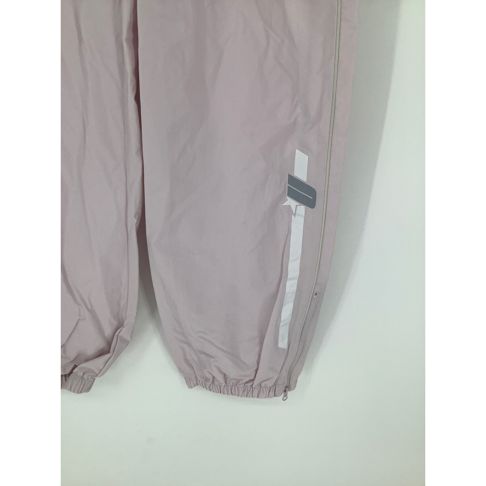 Urban Outfitters Men’s XL Lavender Shell Baggy Streetwear Retro Pants O1-18