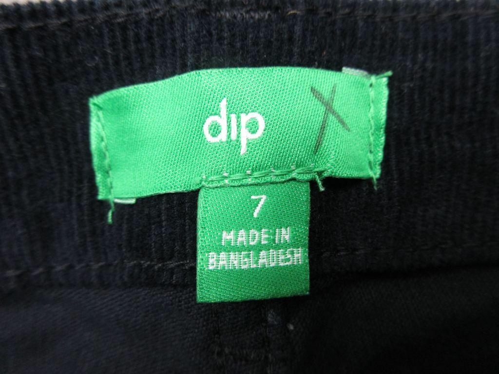 NWT DIP SIZE 7 JUNIORS BLACK VINTAGE VIBE 98% COTTON STRETCH STRAIGHT JEANS 046