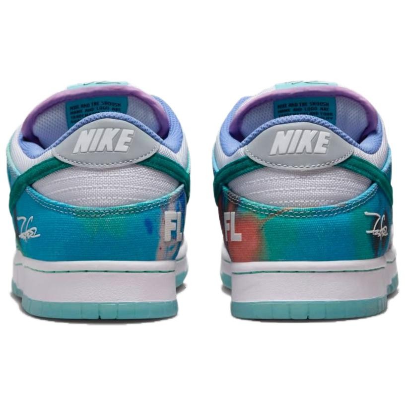 Futura Laboratories x Nike Dunk Low SB ‘Bleached Aqua’ HF6061-400