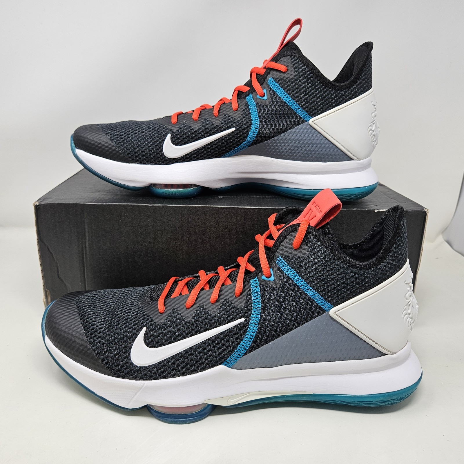 Nike LeBron Witness IV ‘Blue White’ Basketball Shoe / BV7427 005 / Men’s Size 14