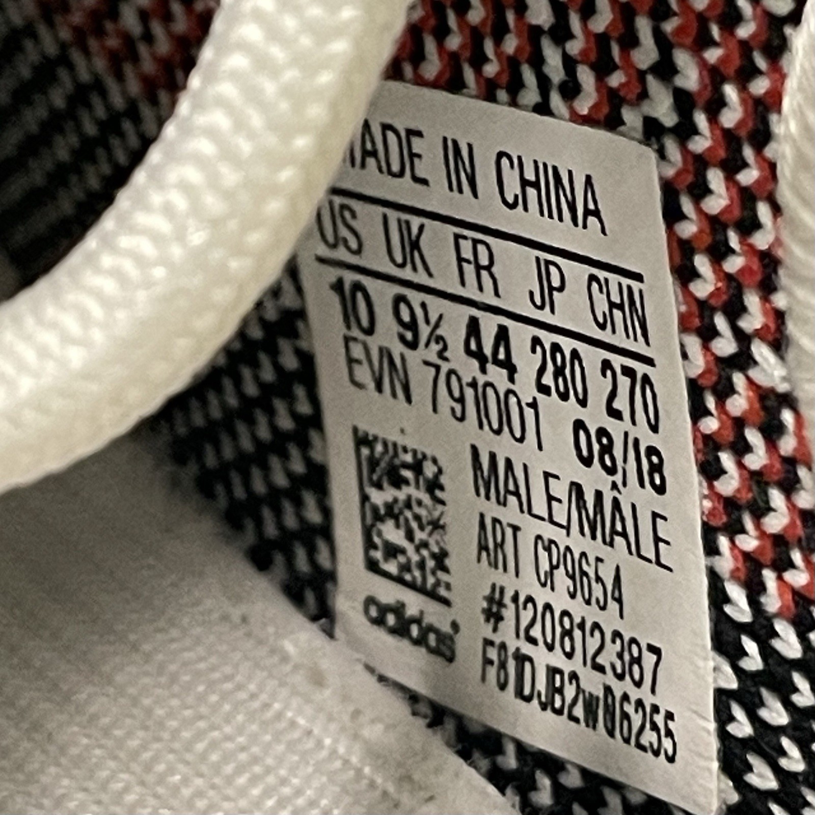 Size 10 – adidas Yeezy Boost 350 V2 Low Zebra