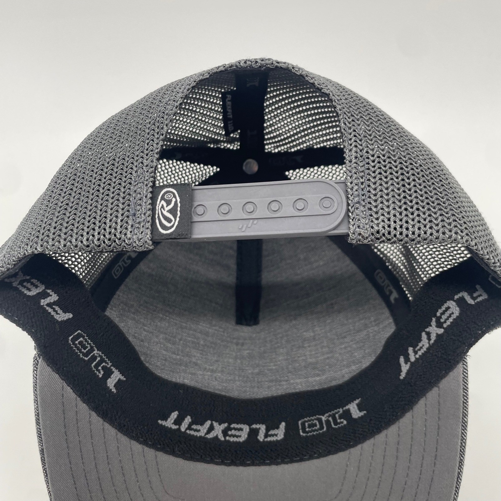 Rawlings Trucker Hat Mens OSFM Gray Leather Patch Snapback Flexfit 110 Cap