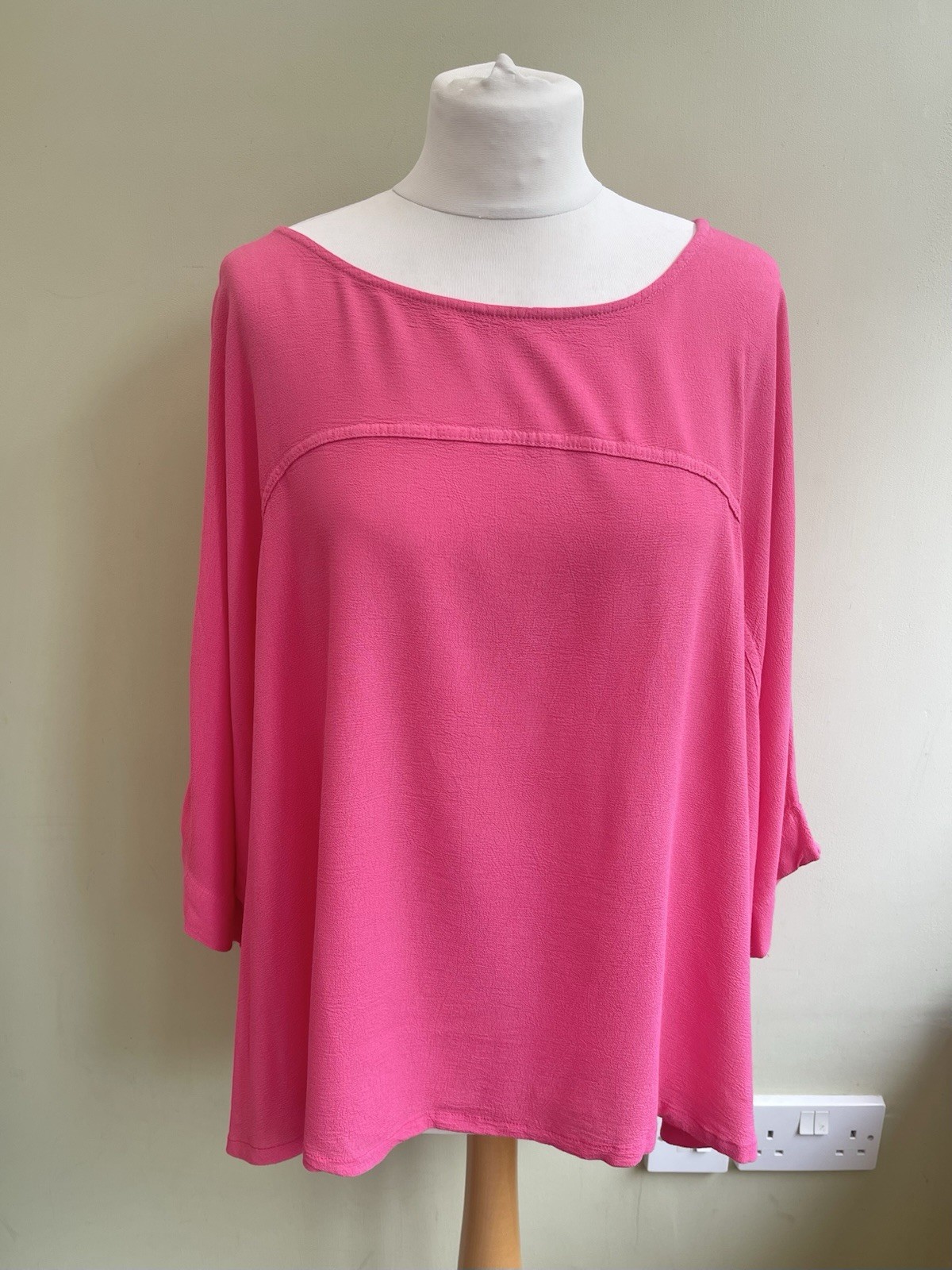 Sahara Hot Pink Viscose Boxy Batwing Blouse Size Medium Large Oversized