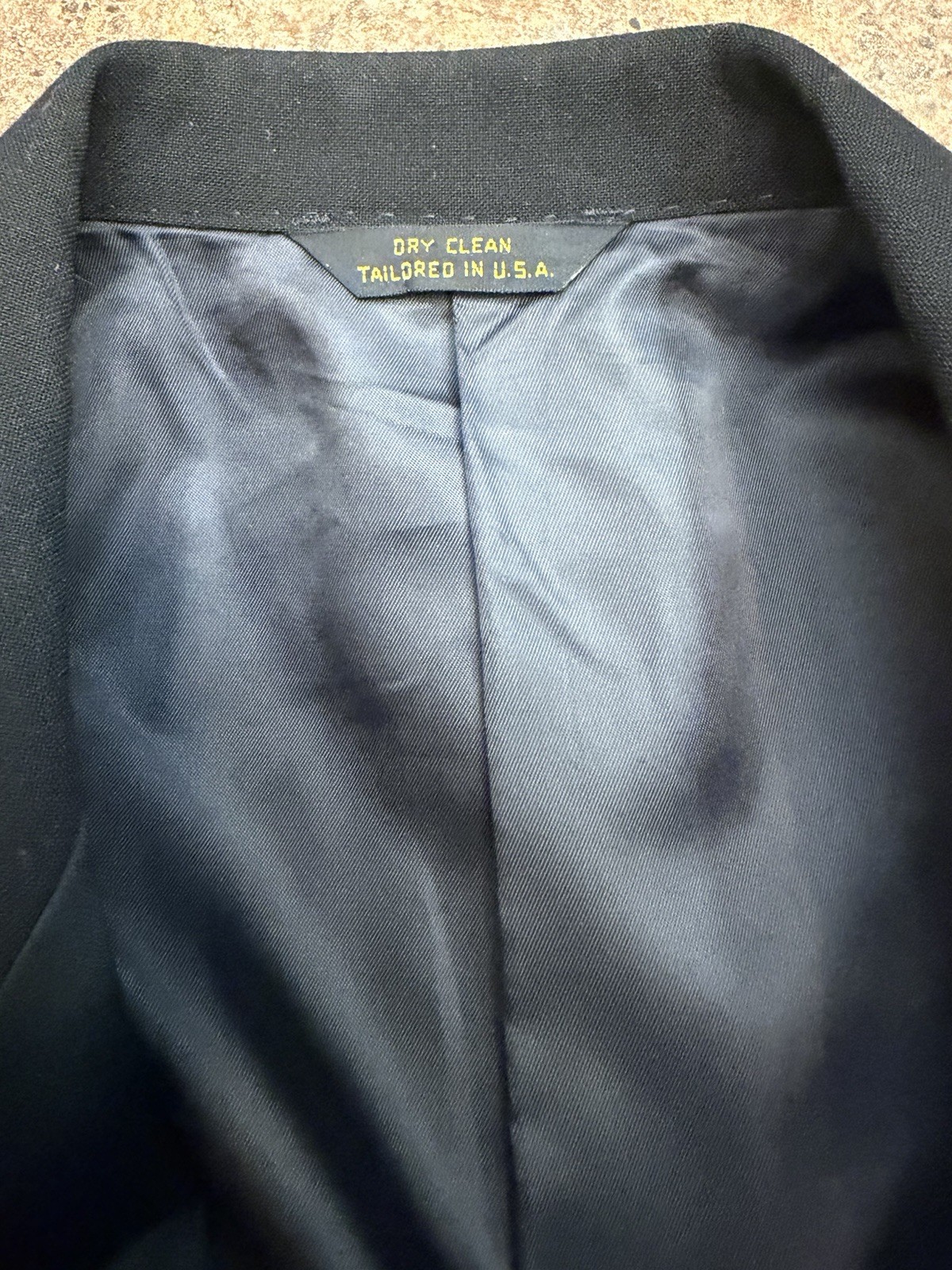 Vintage Yves Saint Laurent Formalwear Wool Tuxedo Jacket Mens 44R Black USA NICE