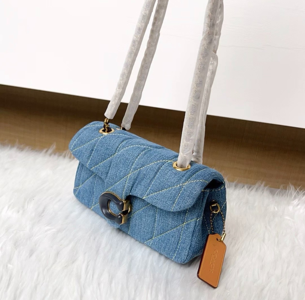 COACH CR704 Tabby 26 Quilted Denim Shoulder Bag Indigo Blue Crossbody Outlet NEW