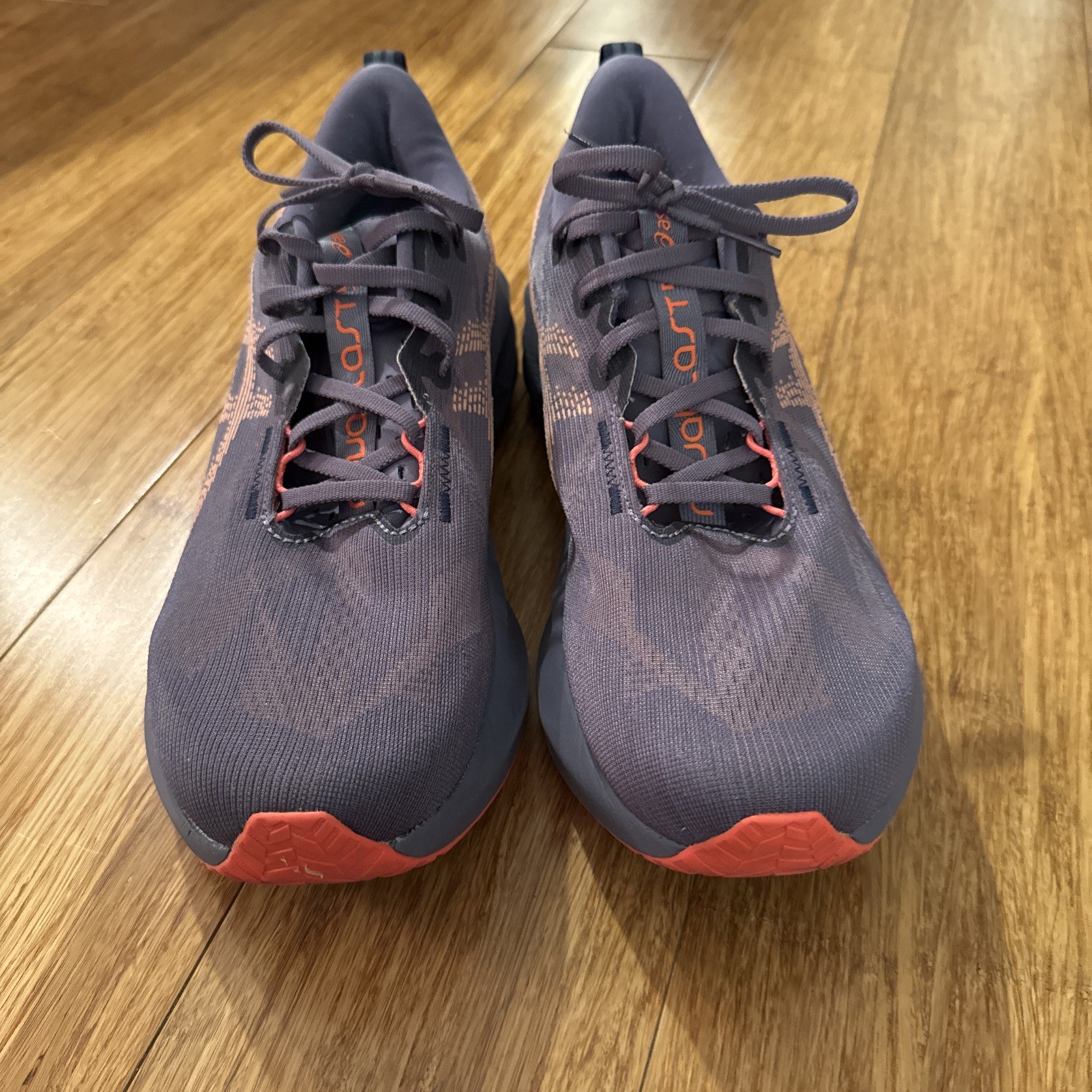 ASICS Novablast 5 ‘Greyish Purple Coral Reef’ 1011B974‑500 – Used – Size 11 Men