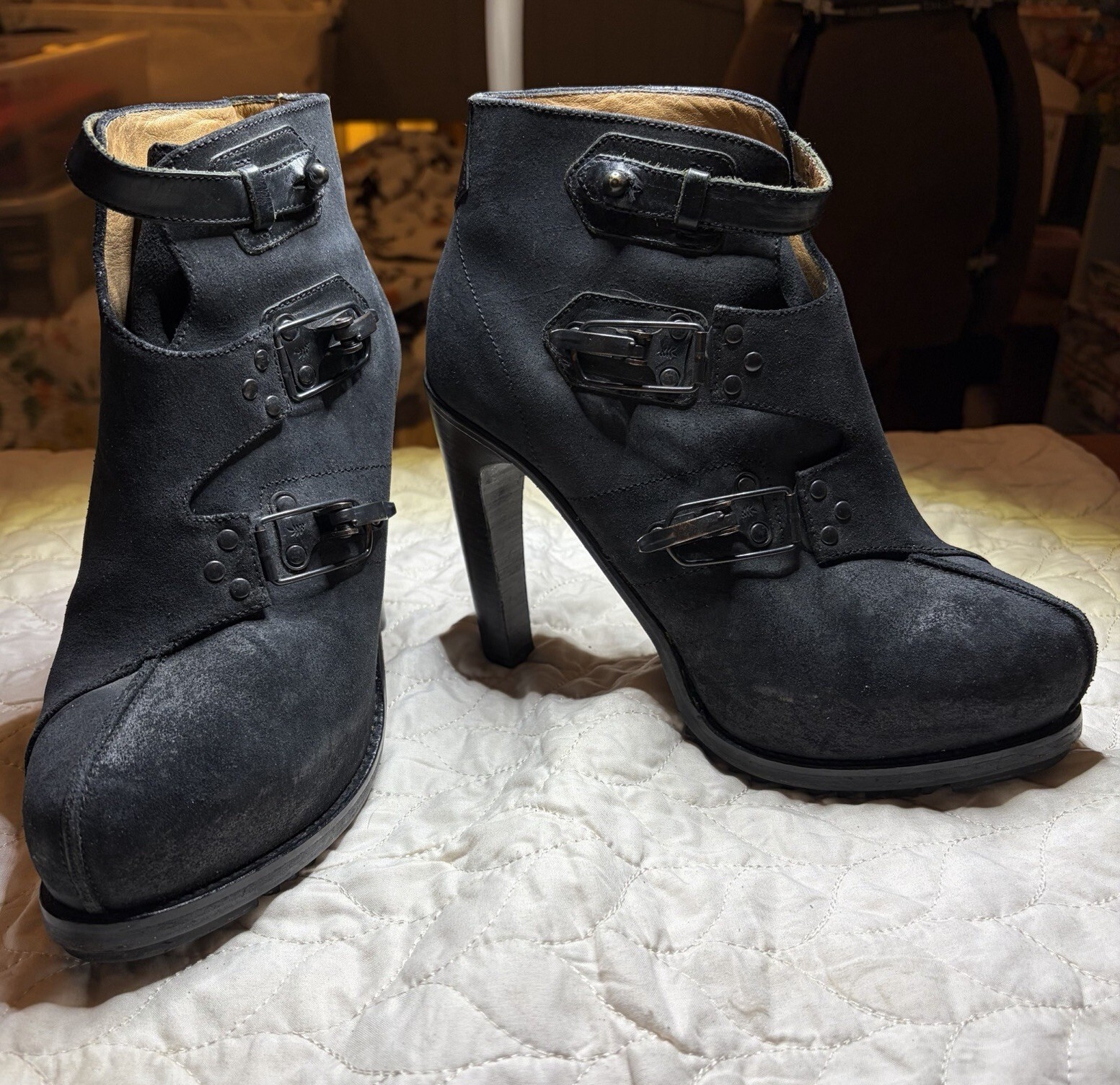 rag & bone Suede Ankle Bootie Black Buckle Strap Round Toe Stiletto 8