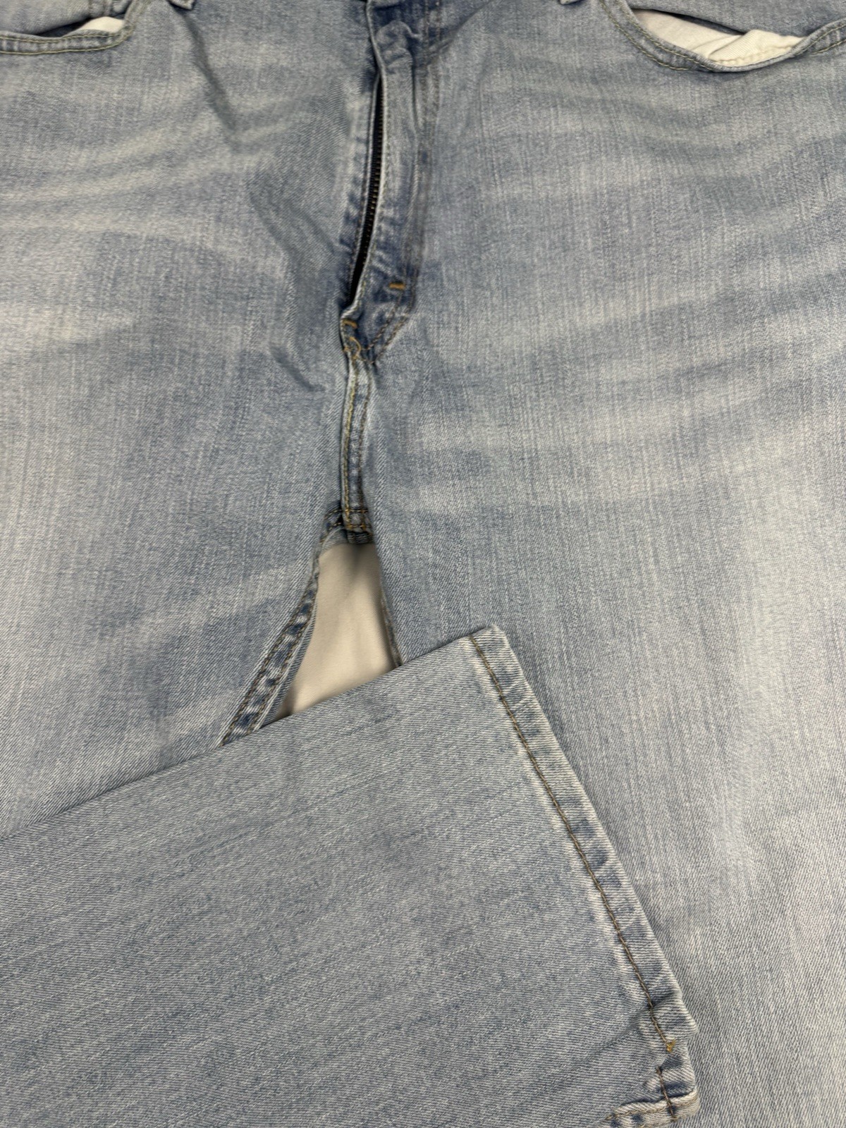Levi’s 505 Regular Fit Jeans Men’s 40×30 Light Wash Straight Leg Denim