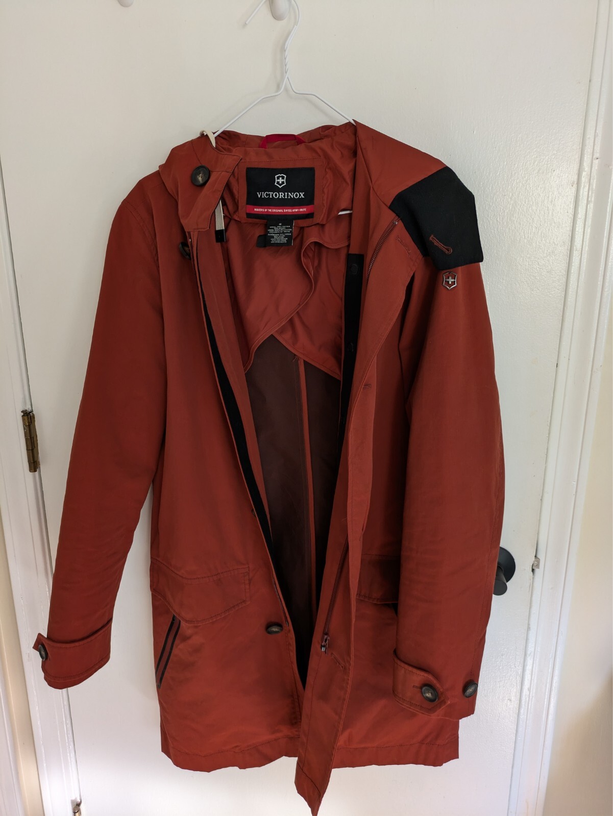 Trench coat men’s Victorinox rare brick colour size small
