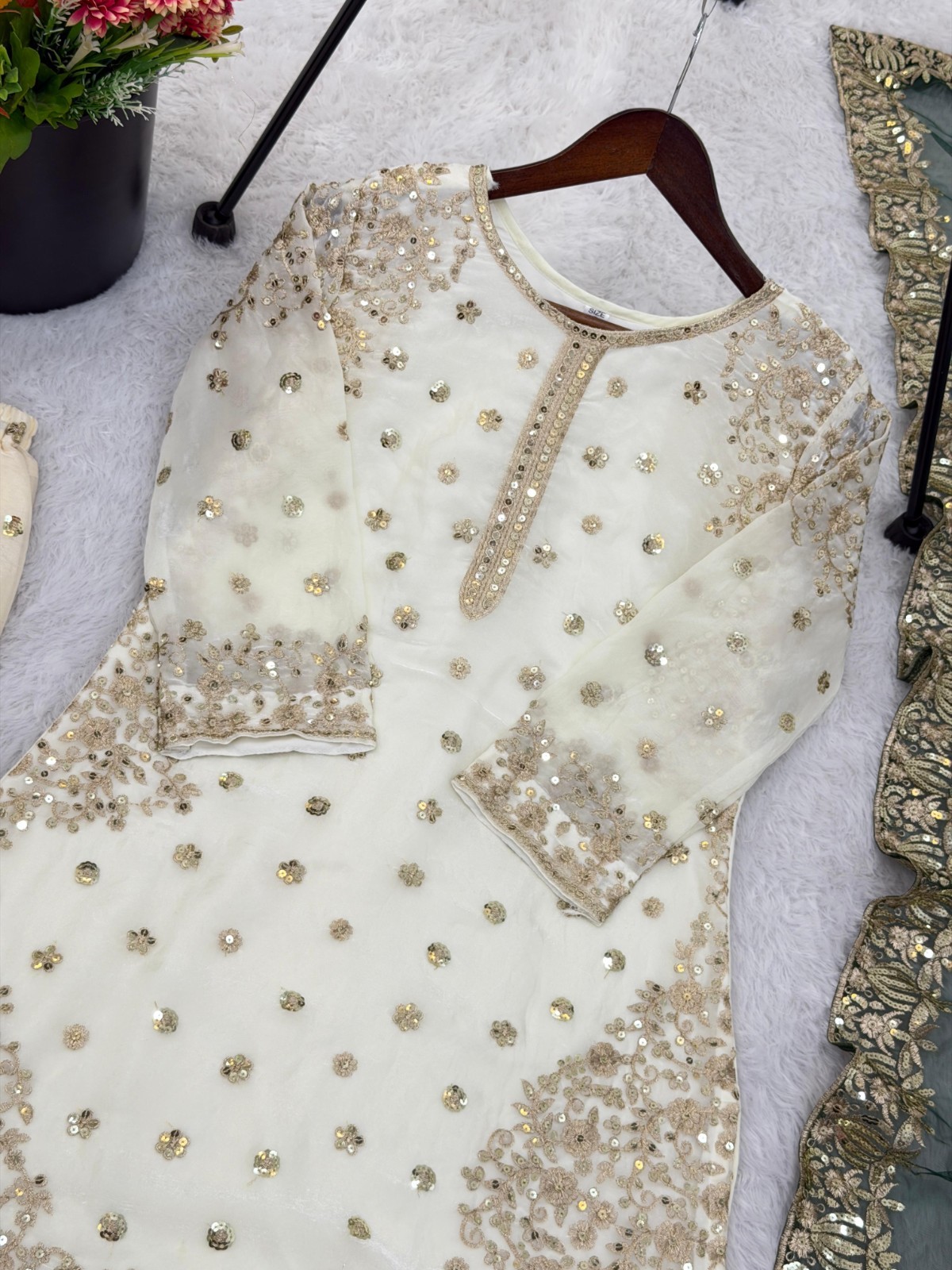 Party Wedding Wear Top Gharara Suit Designer Bollywood Pakistani Salwar Kameez