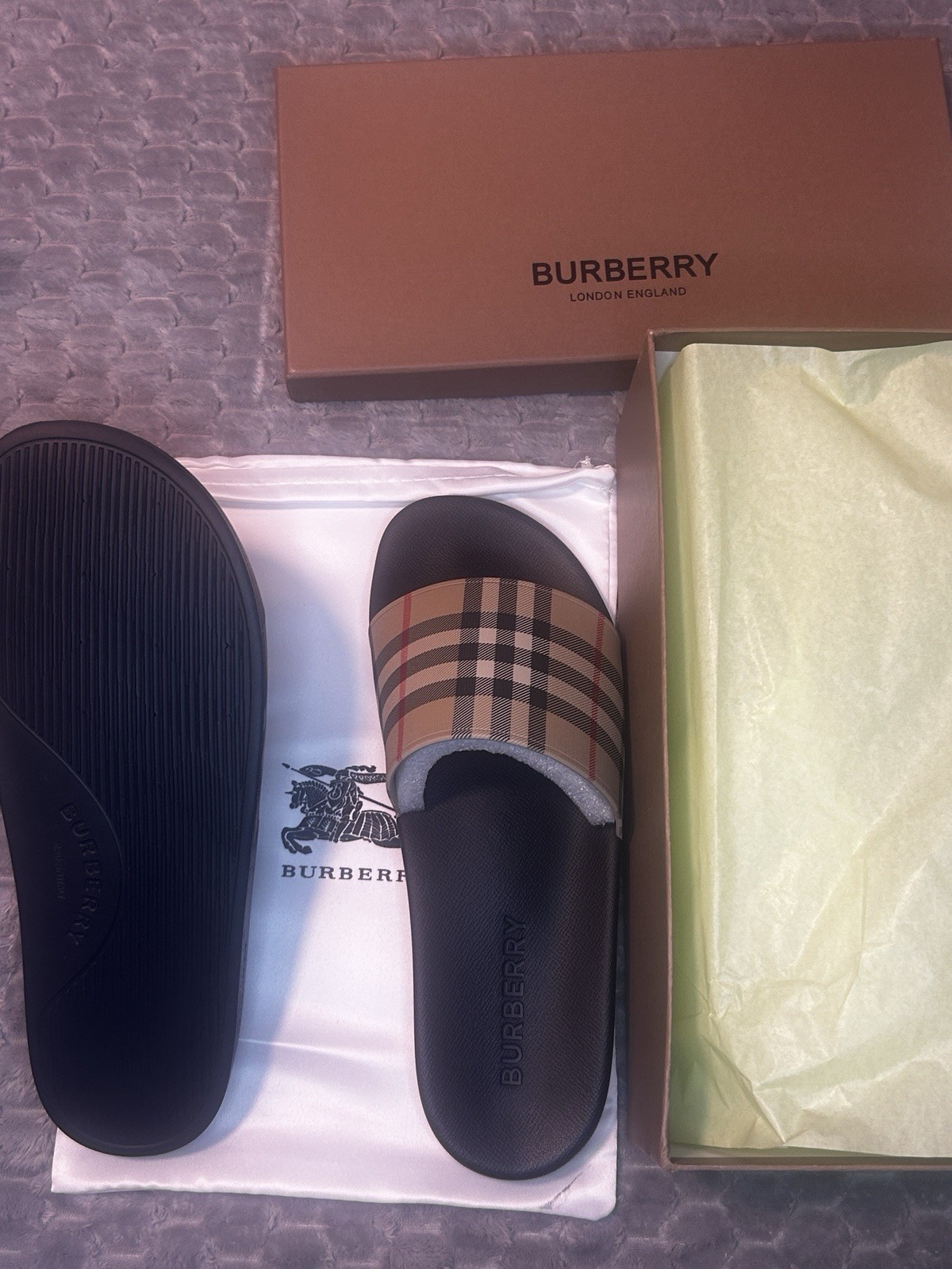 Burberry Slides Sizes 7-10