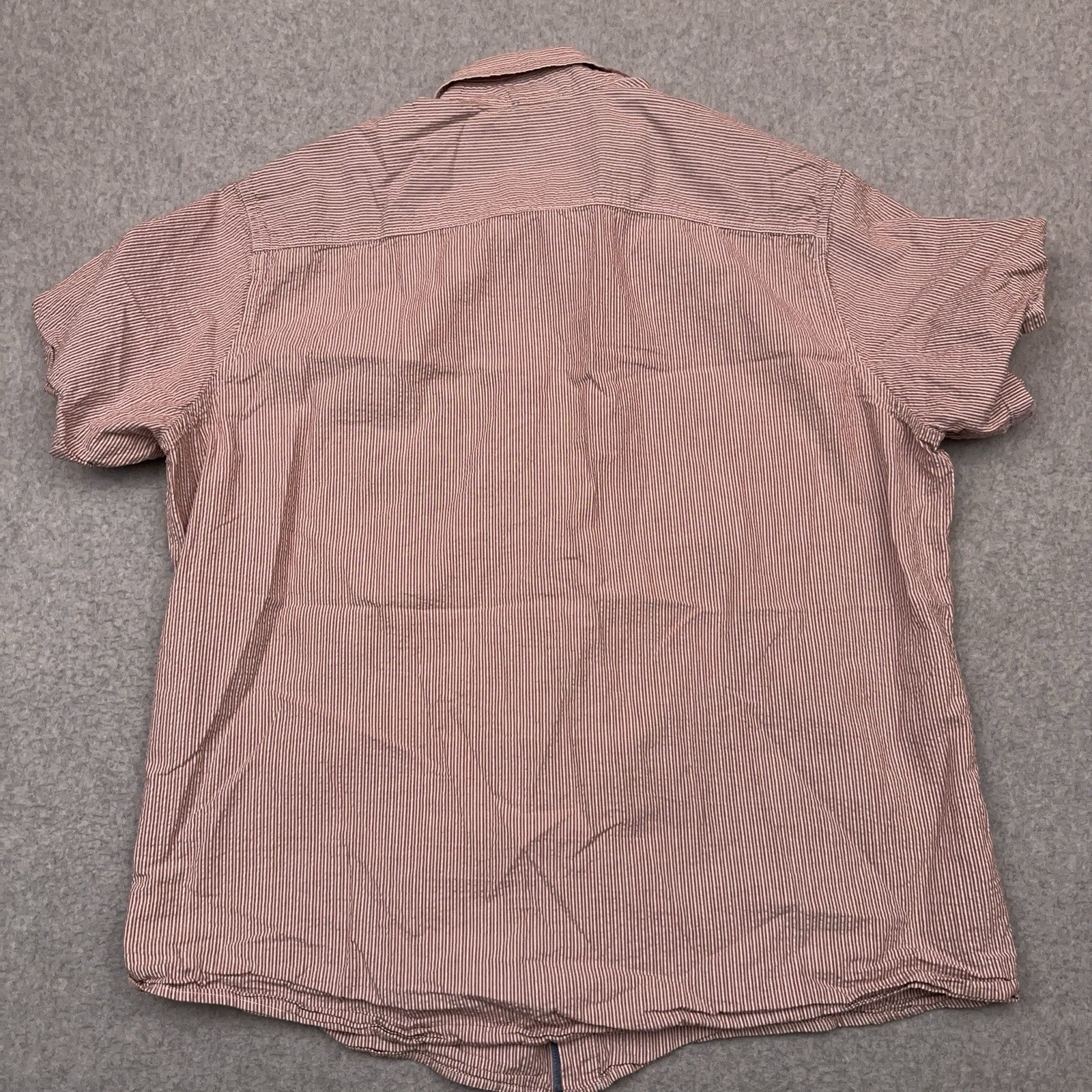Eddie Bauer Seersucker Button Shirt Men’s XL Classic Fit Pinstripe 100% Cotton