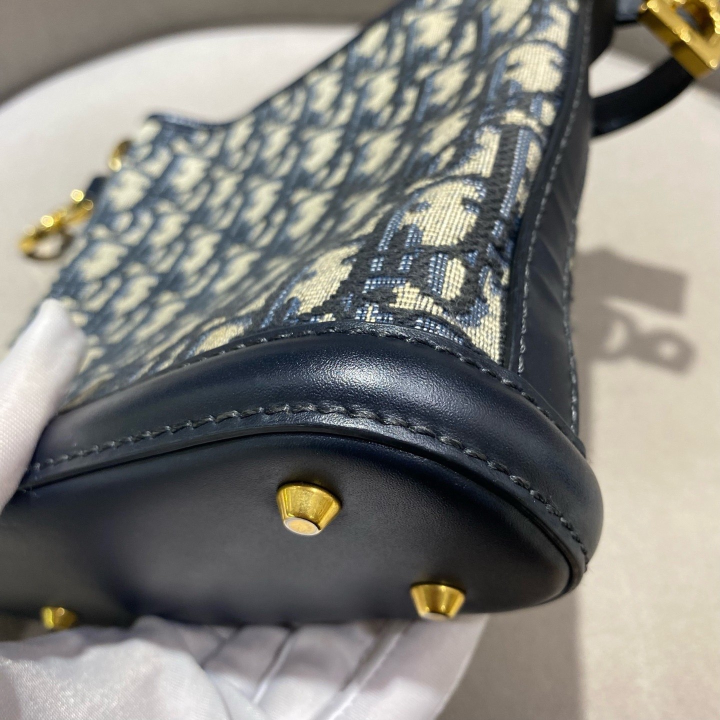Dior Pre-Owned Authentic Bucket Bag Monogram 17*17 Free Tracked Shipping