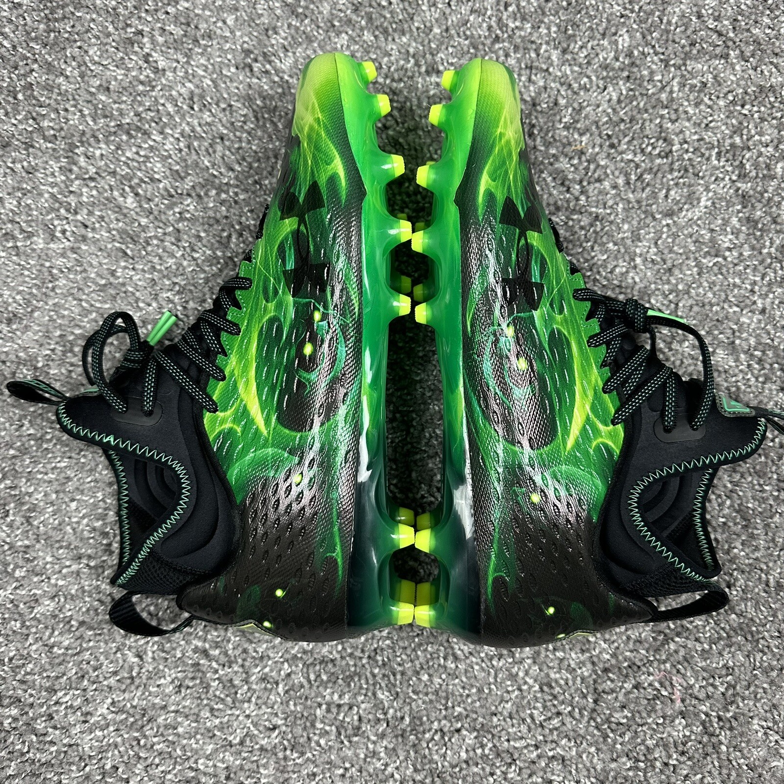 Under Armour UA Spotlight Lux MC LE Slime Green Mens Football Cleats Size 11.5
