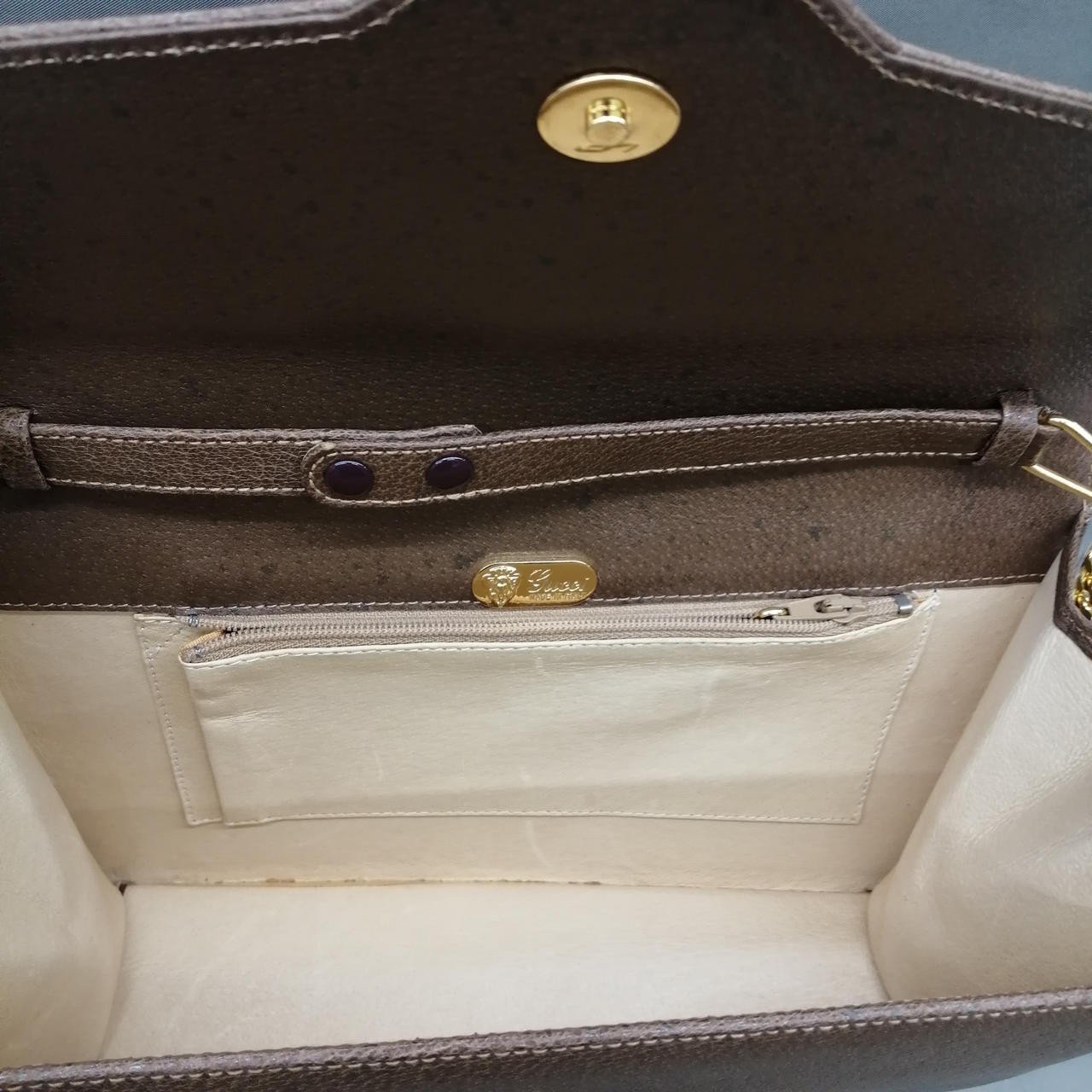 GUCCI Interlocking G Chain Shoulder Bag 9.8 inches