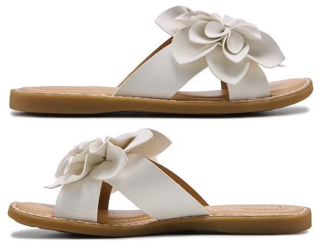 b.o.c. by Born Women’s Pretty Flowered Comfy Flat Slide Sandals, White and Black