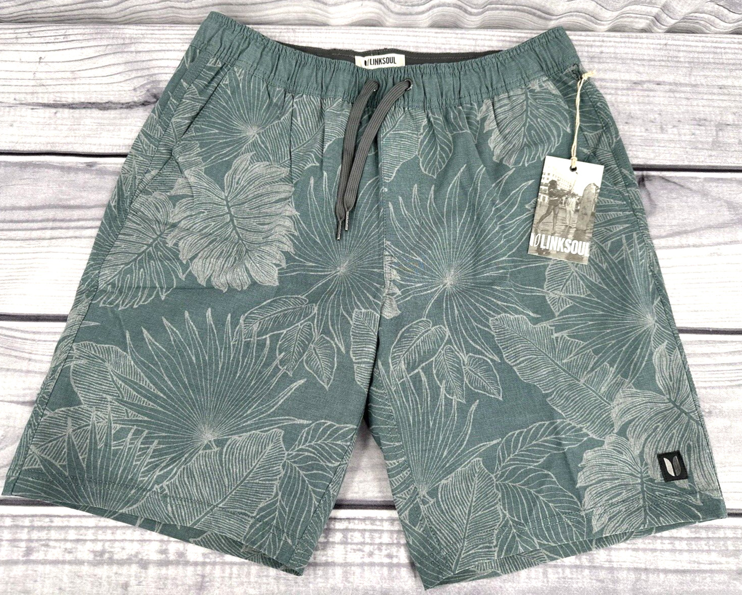 LINKSOUL STRETCH SATURDAY GOLF SHORTS Men’s Size Large STORM TROPICAL PRINT