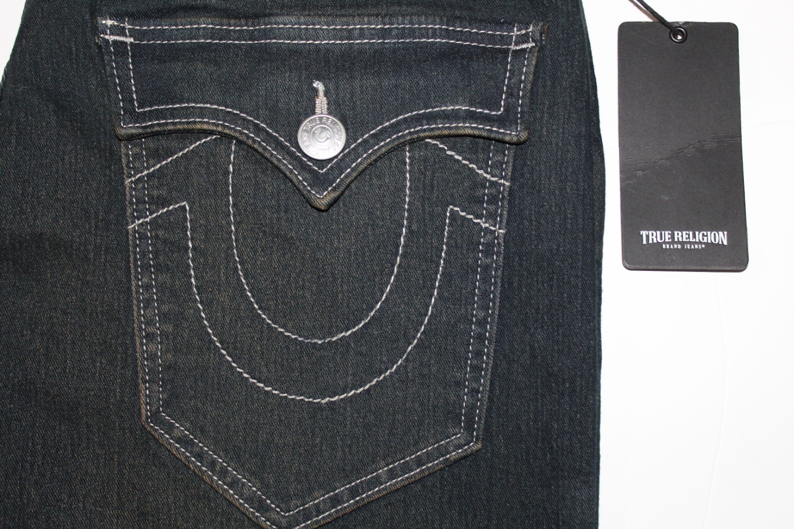 True Religion Men’s Jeans size 32 Relaxed Slim