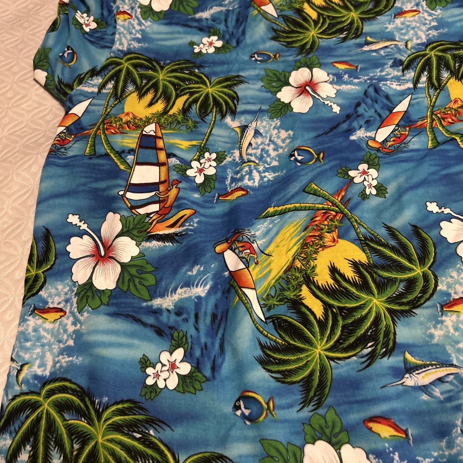 ISLAND EXPRESSIONS 100%RAYON hand wash Blue Button Front size XXXXL