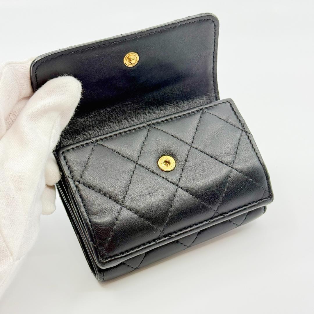 Excellent Condition CHANEL Chanel Matelass Trifold Wallet