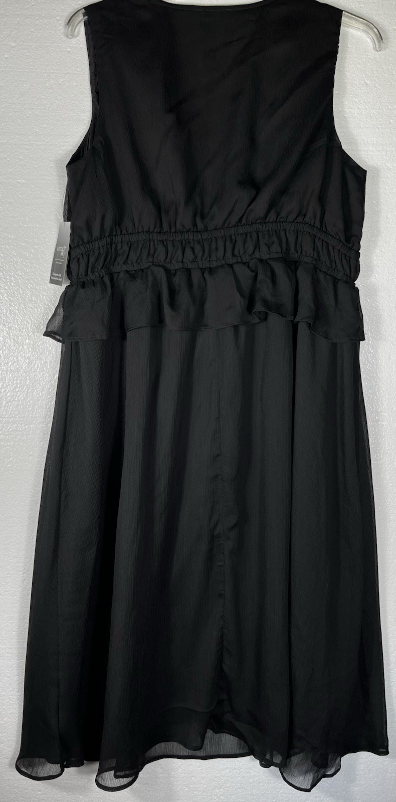 Terra & Sky Black V Neck Dress Size 1X 16W-18W )2x20W-22W)4x28W-30W length 47”￼