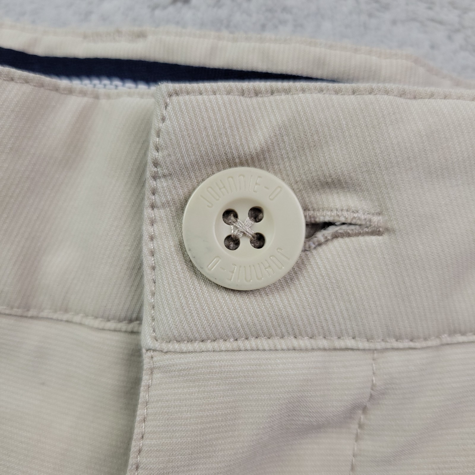 Johnnie O Prep Formance Shorts Mens 32 Beige Chino 9″ Stretch Pockets Wyatt