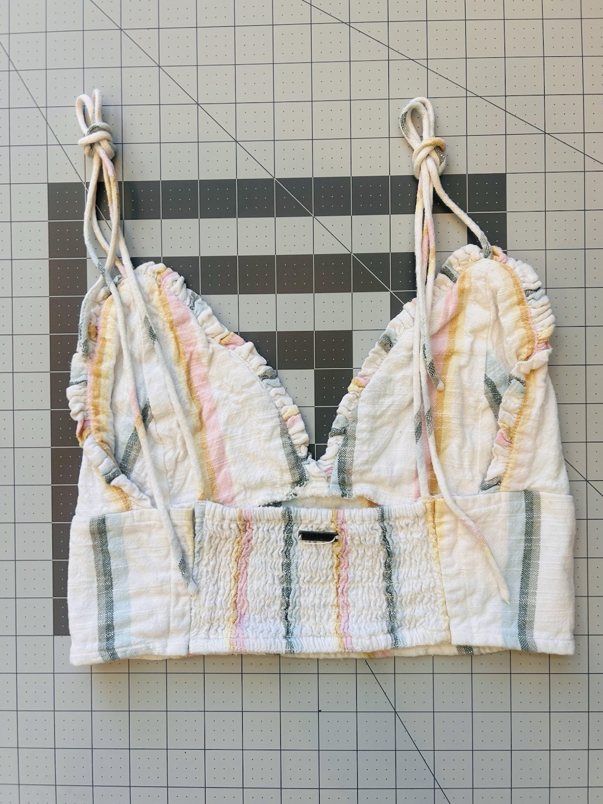 Billabong The Salty Blonde Striped Ruched Wireless Bralette Bra L/G/G