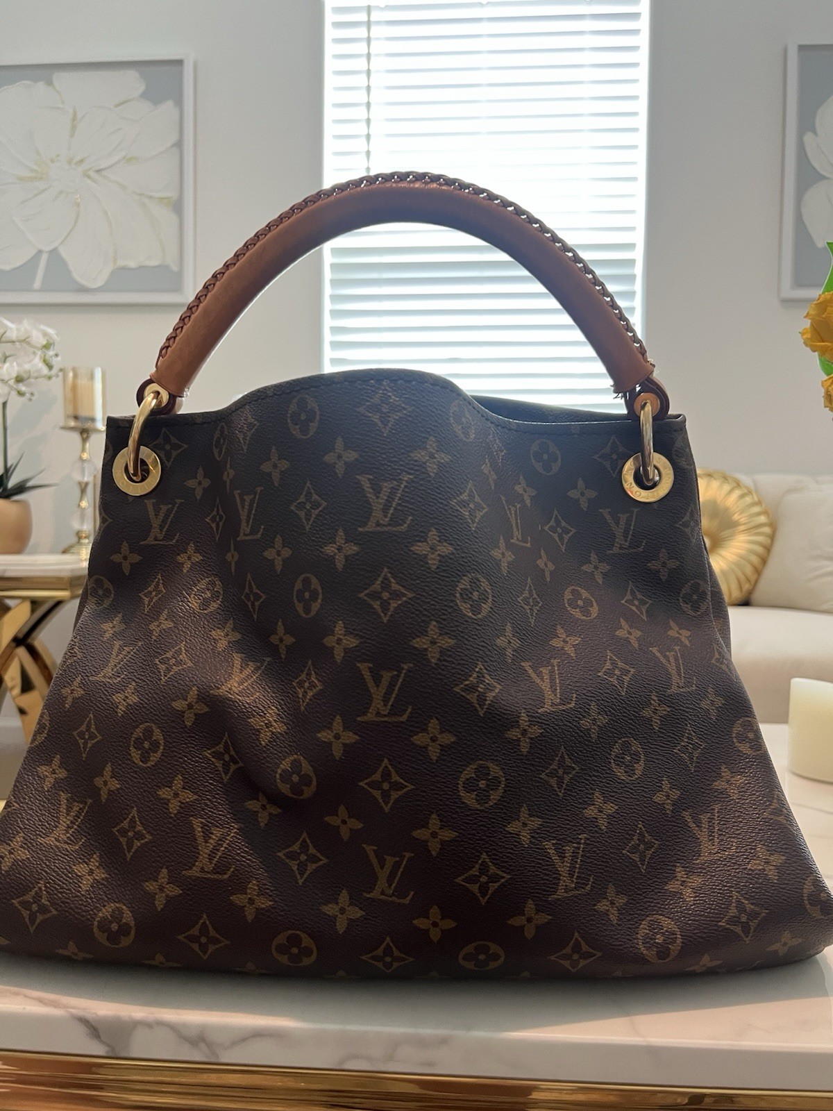 LOUIS VUITTON Artsy MM Bag | Monogram Canvas | Shoulder Bag | 100% Authentic