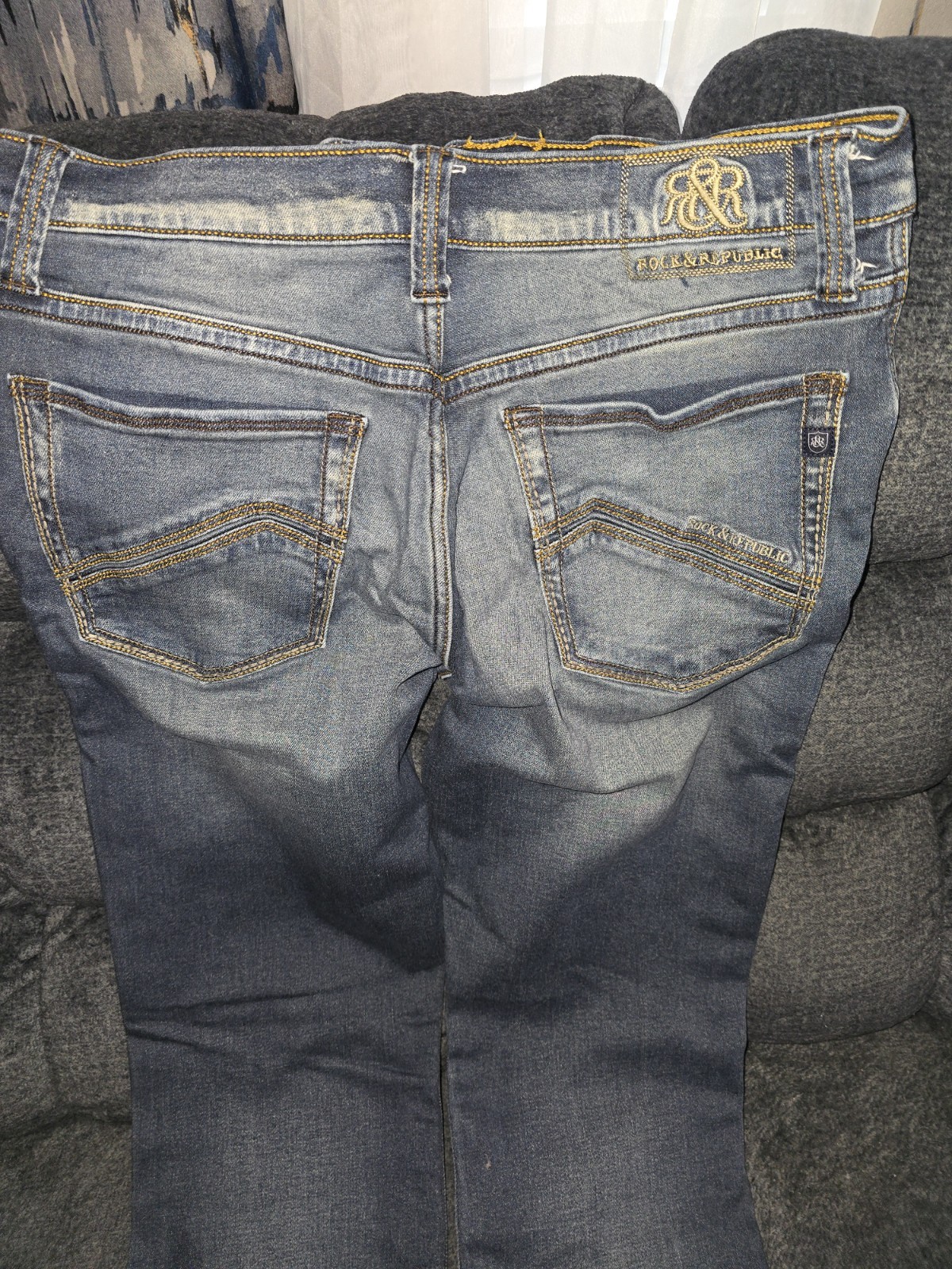 Rock & Republic Men’s Blue Medium Wash Bootcut Denim Jeans Size 34 Logo