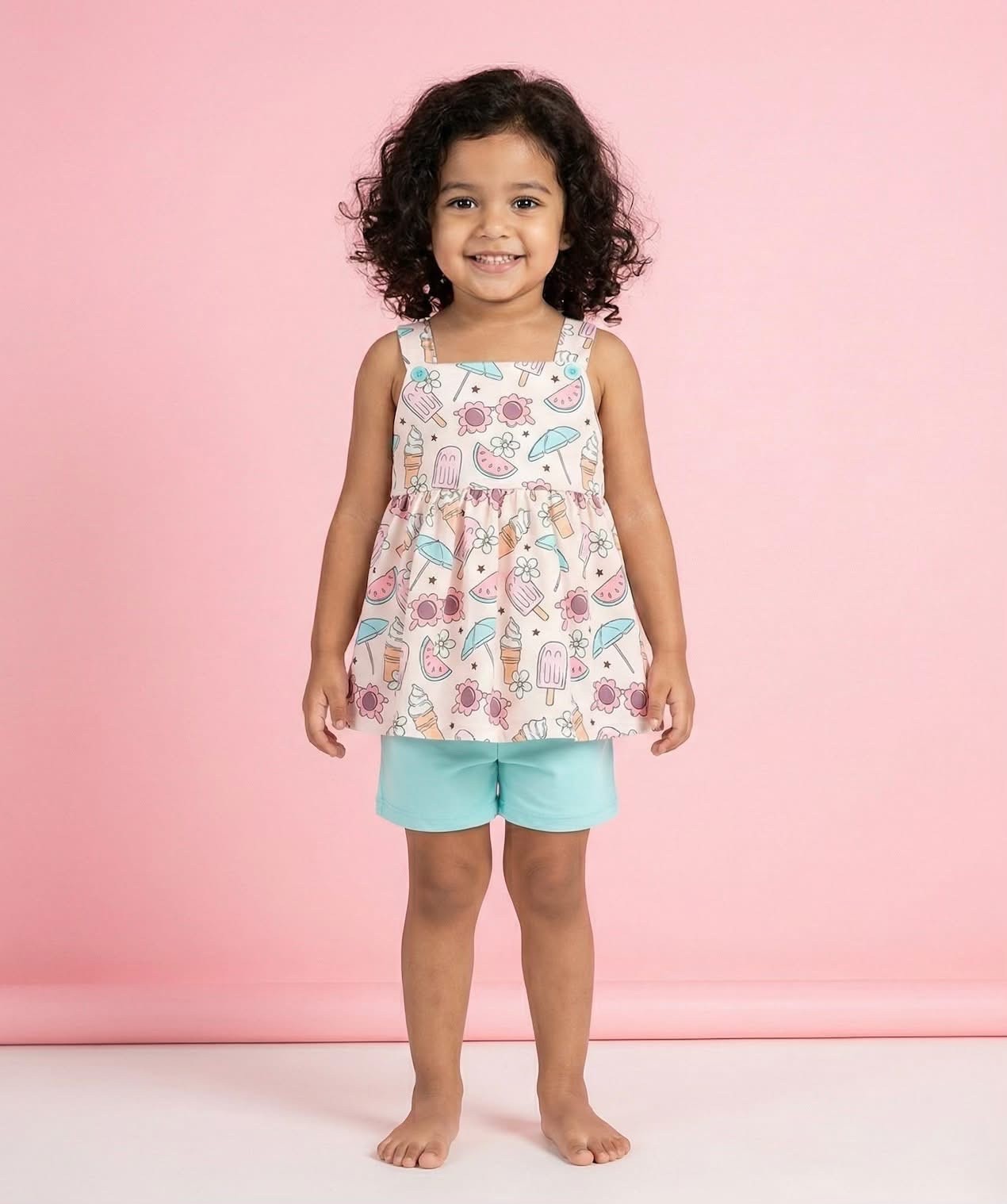Pete + Lucy Sweet & Sunny Two-Piece Shorts Set in Size 5