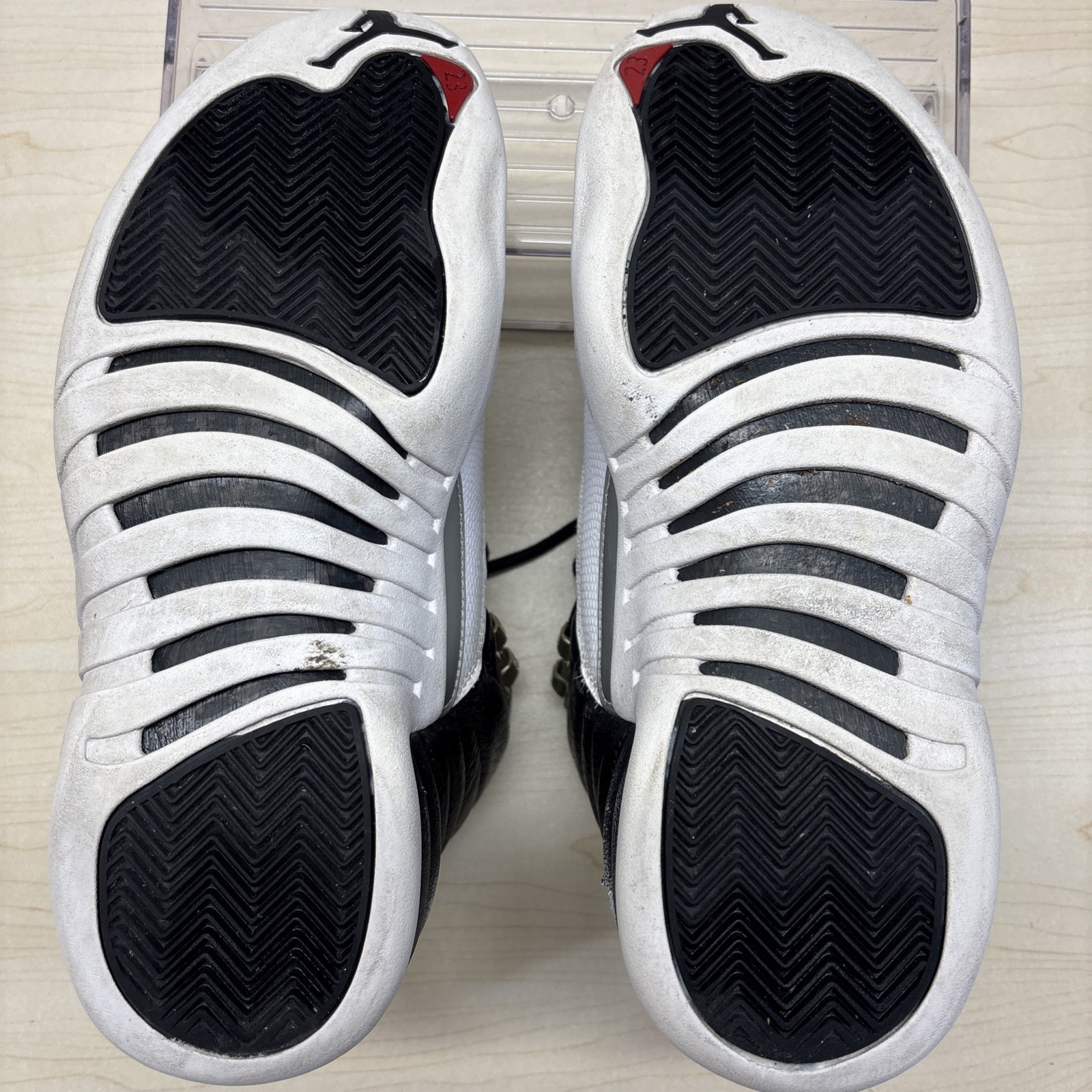 Size 8 – Jordan 12 Retro Playoff 2022 CT8013-006 Black White Sneakers READ