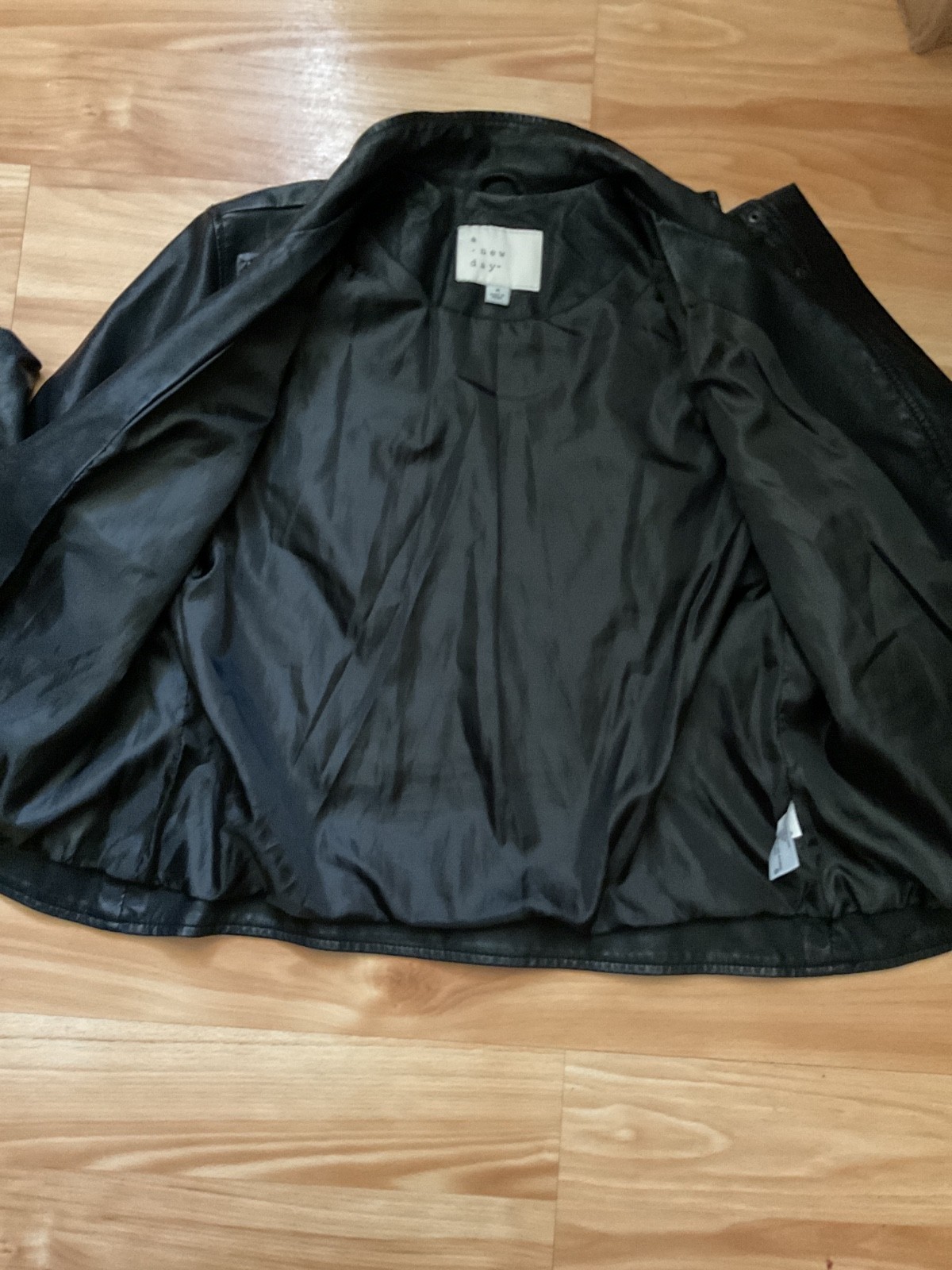 Women’s Faux Leather Jacket Small