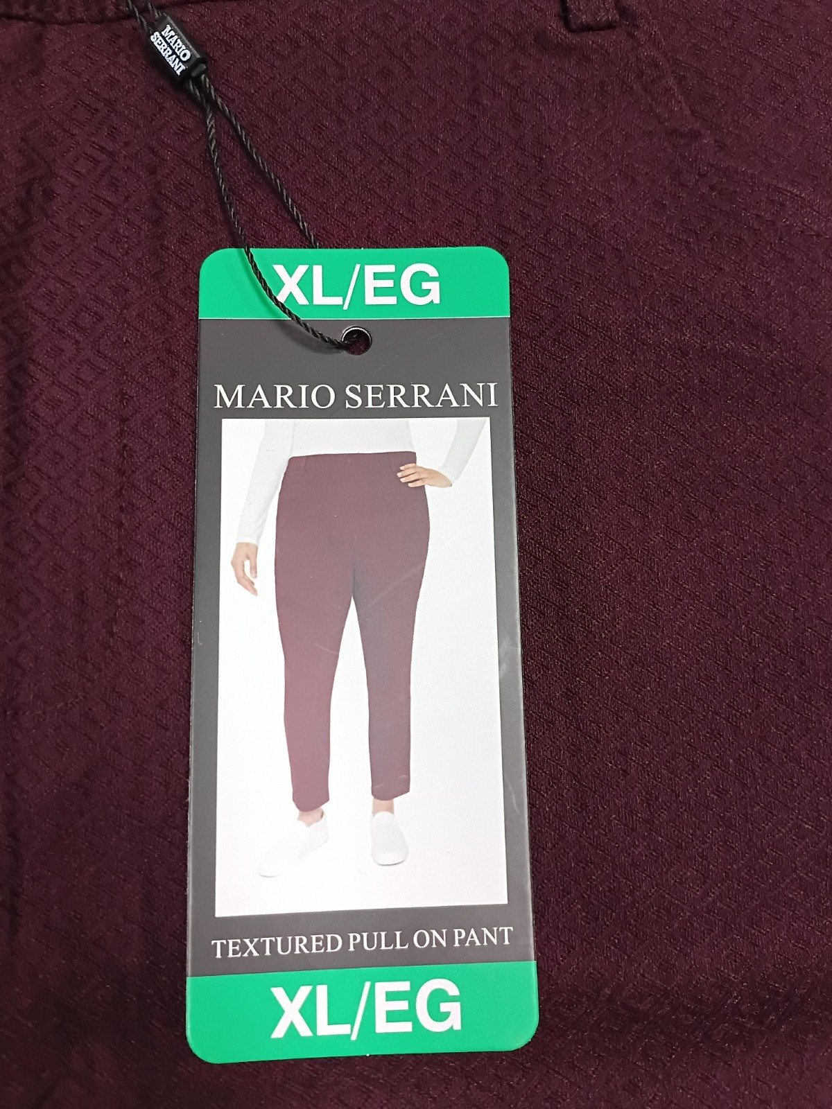 New Mario Serrani Women’s Textured Pull On Capri Pants Extra Large XL Burgundy