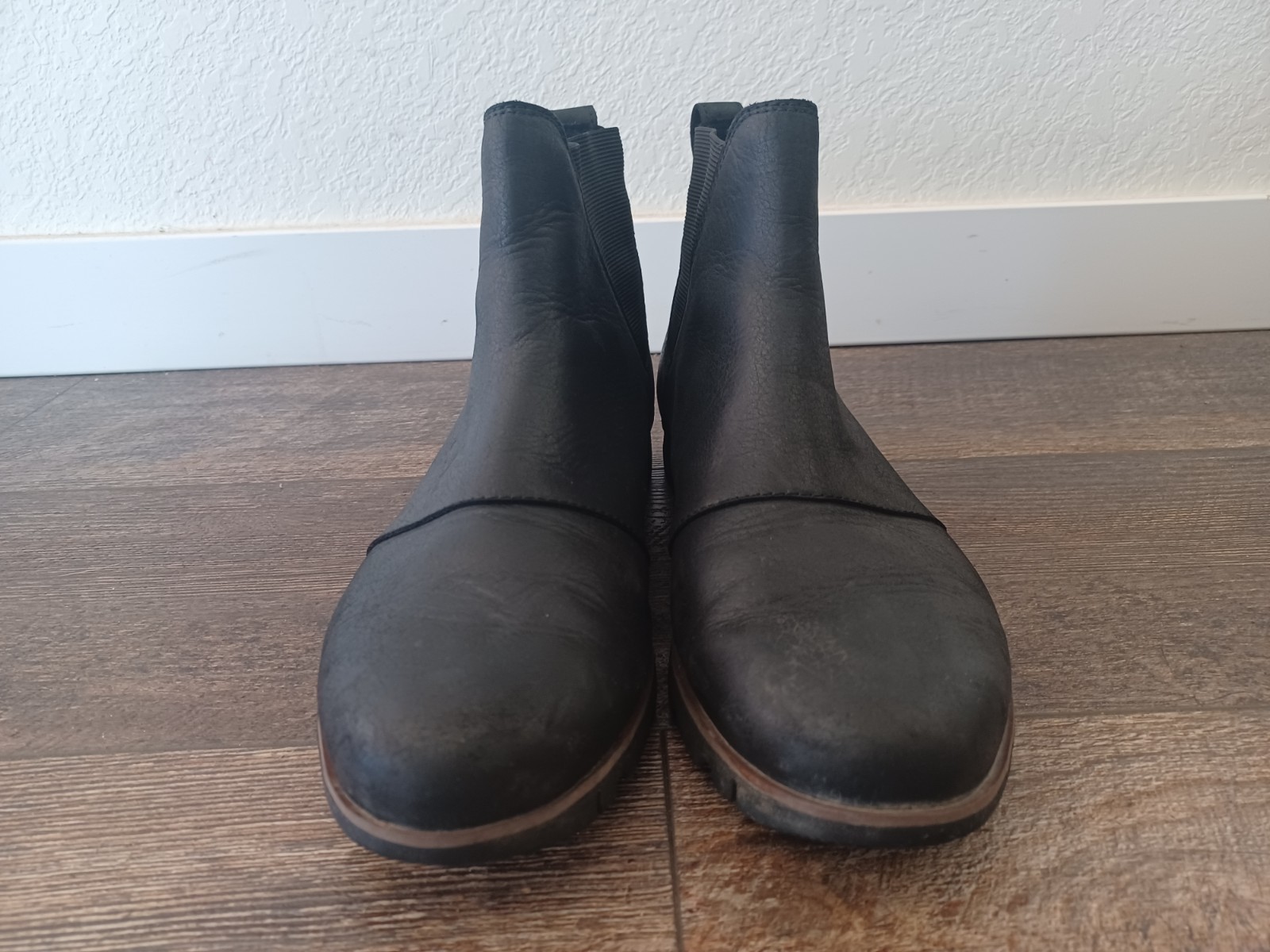 Sorel Harlow Chelsea Ankle Boots Womens 9.5 Black Leather Slip On