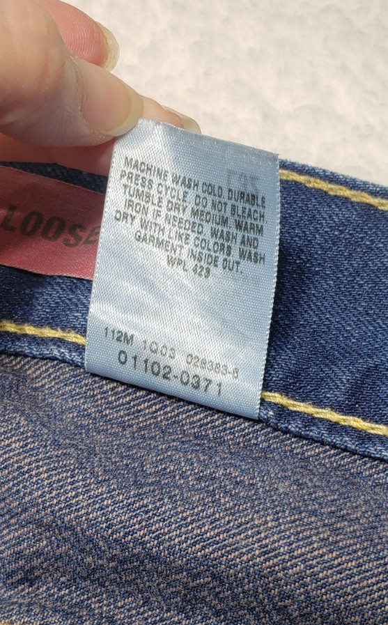 Levis Type 1 Real LooseJeans Red Tag Men’s Size 34 X 32 Denim Excellent Used Con