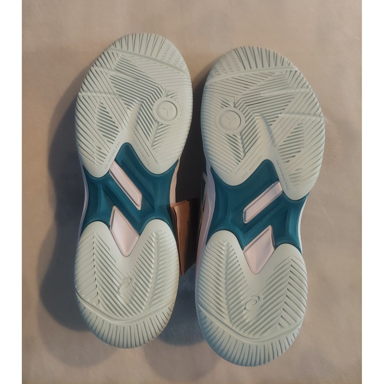 Asics Womens Teal & White Gel Game 9 Sneakers Tennis Shoes Pickleball Size 7 NWT