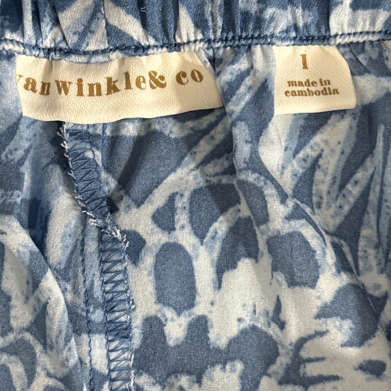 Van Winkle Co Women L Satin Sleep Shorts Batik Blue White Floral Elastic Waist