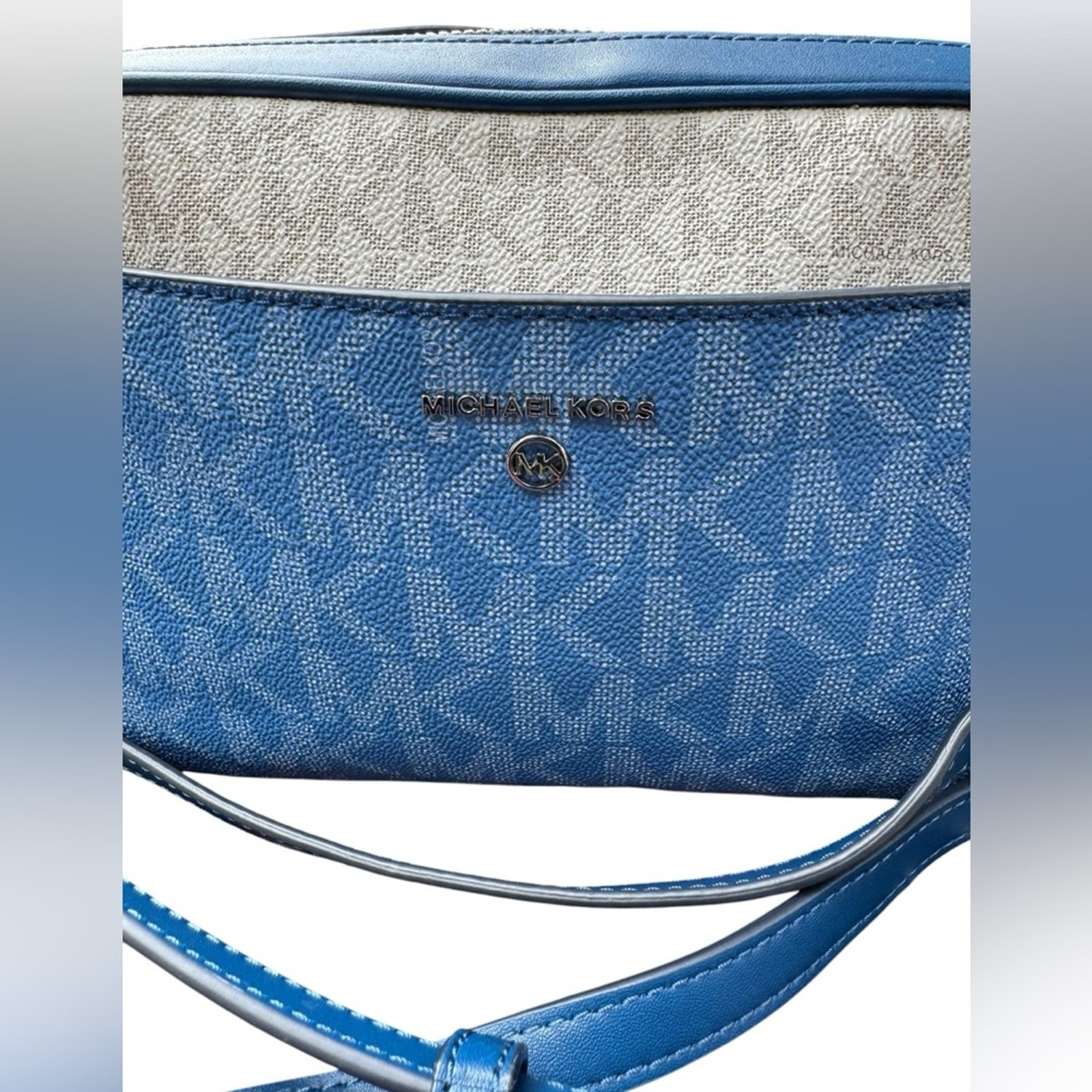 NEW Michael Kors Jet Set Logo-Printed Coated Canvas Camera Bag