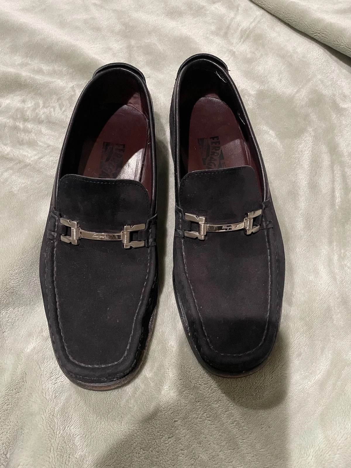 Salvatore Ferragamo Men’s Black Suede Loafers Metal Bit Size 11 EE – No Box