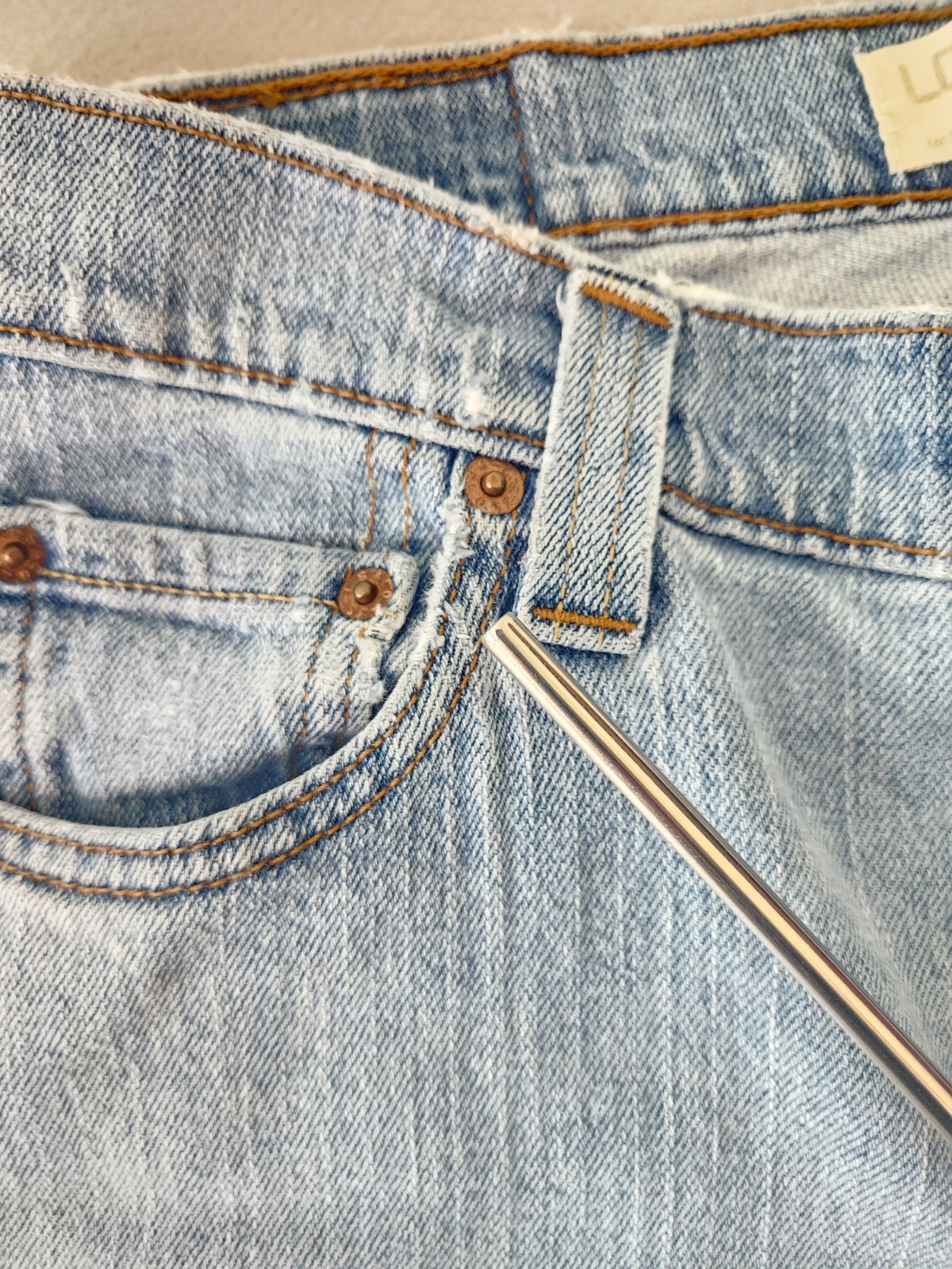 VTG Levi’s Button Fly Slouch Boot Cut Jeans Junior women’s Size 9 Low RIse