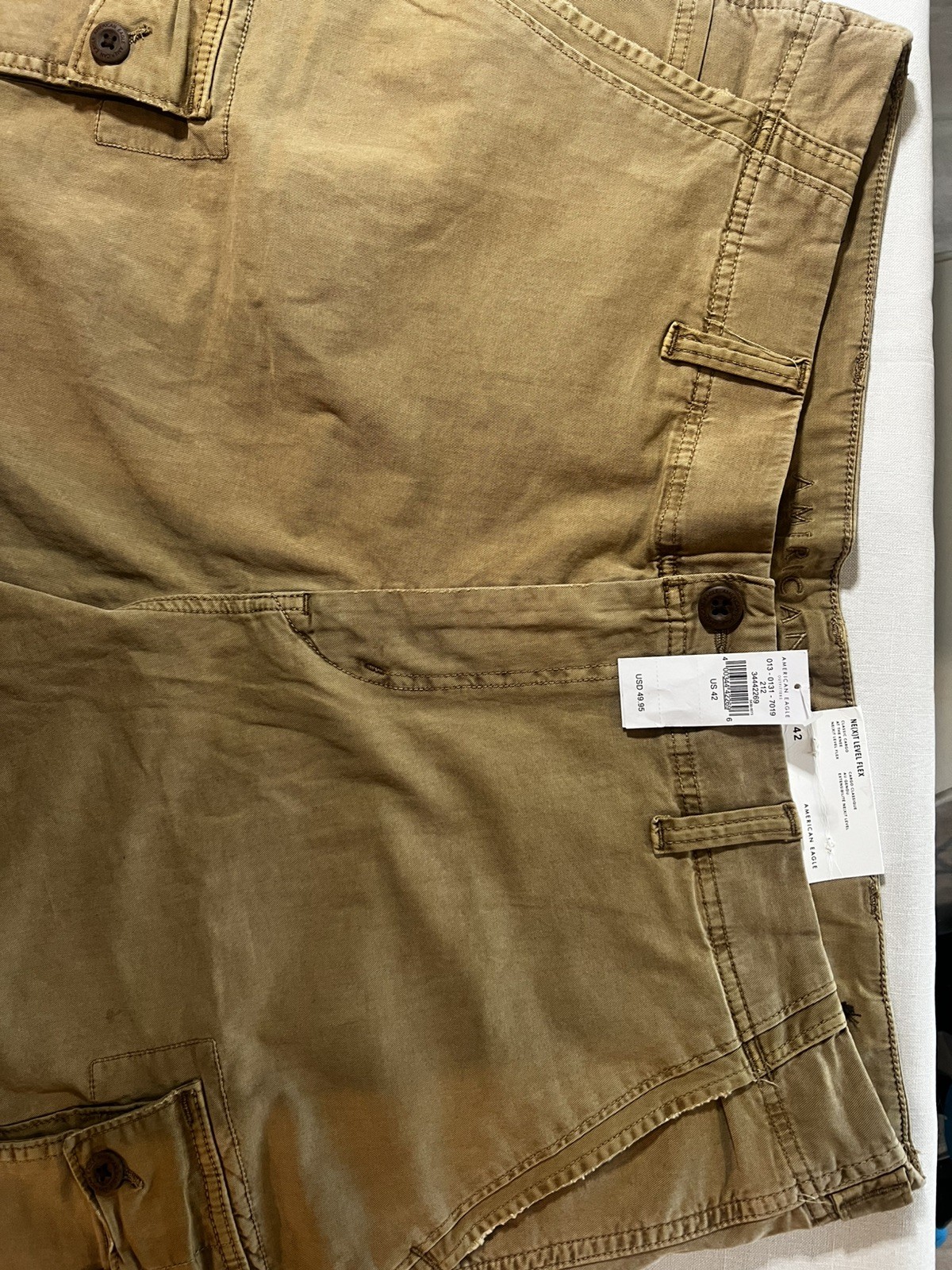 American Eagle Next Level Flex Classic Cargo Shorts Khaki Men’s Size 42 NWT