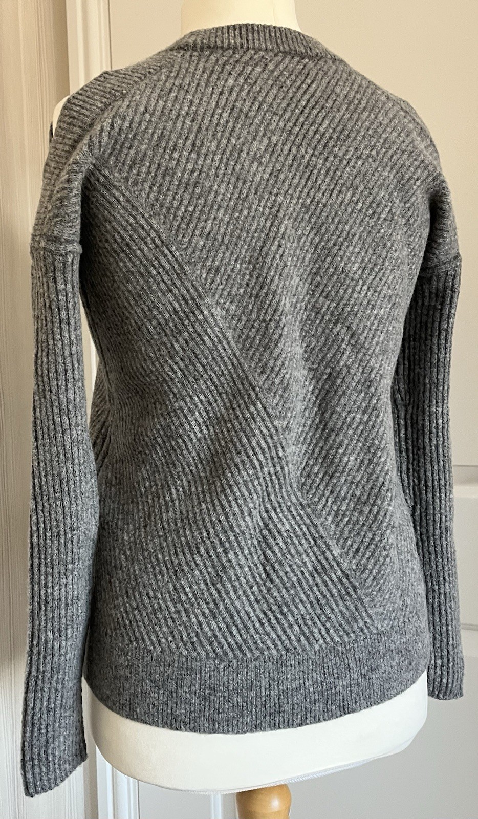 All Saints Terra Open Cold Shoulder Wool Jumper OVERSIZED Size XS Grey Ribbed