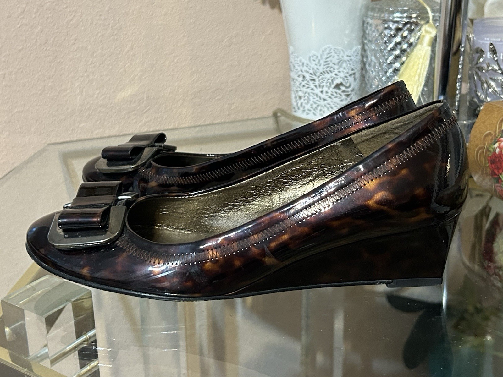 Stuart Weitzman Tortoise Patent Leather Brown Wedge Slip-On Pumps Size 7