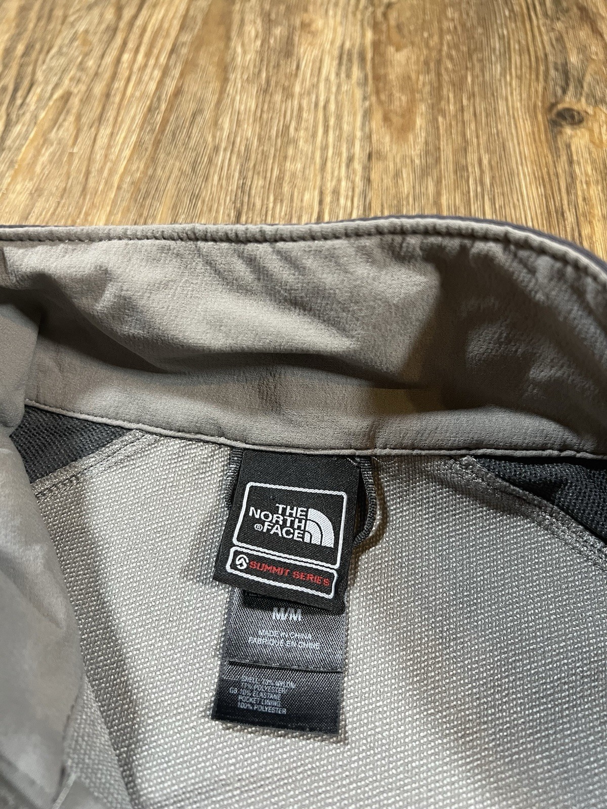 The North Face Jacket Men’s Medium Summit Series Apex Outdoors Gray