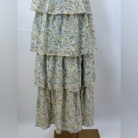 ASTR The Label Floral Tiered Maxi Dress Eyelet Midsummer NWT Large