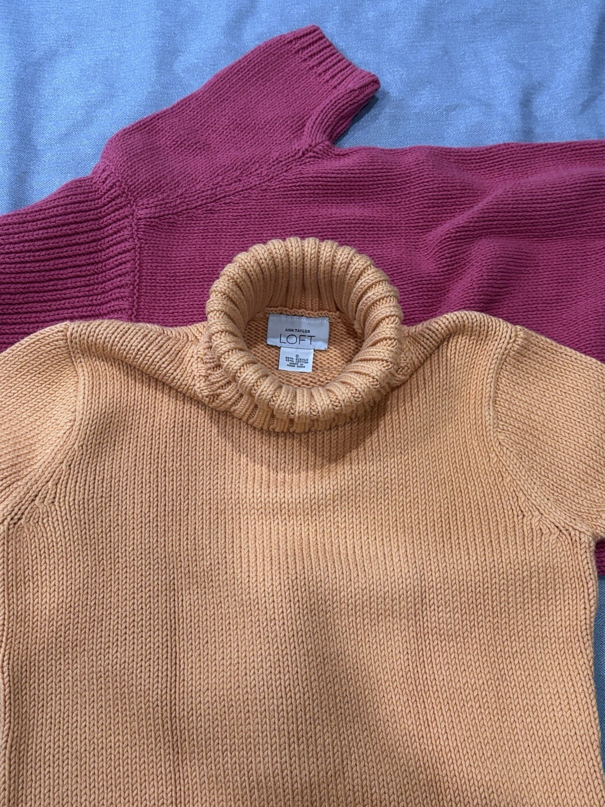Banana Republic (XS) Magenta/Dark Pink & Loft (S) Peach Knit Sweater Top Bundle
