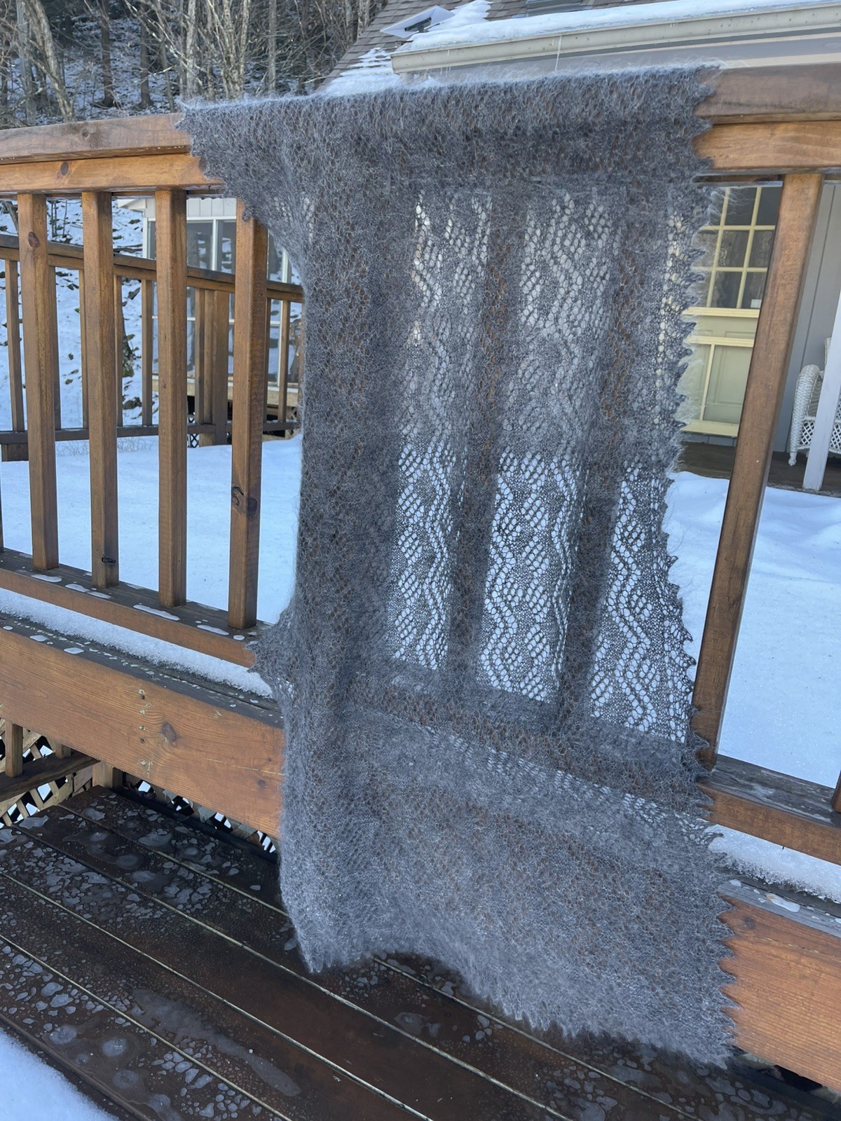Orenburg Lace Shawl Gray Graphite Goat Down 29×48 in